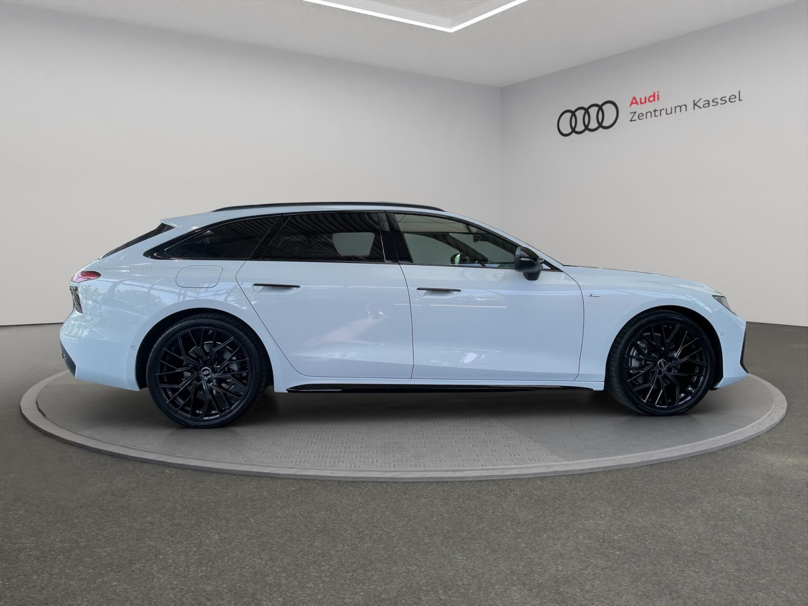 Audi - A6 Avant_6