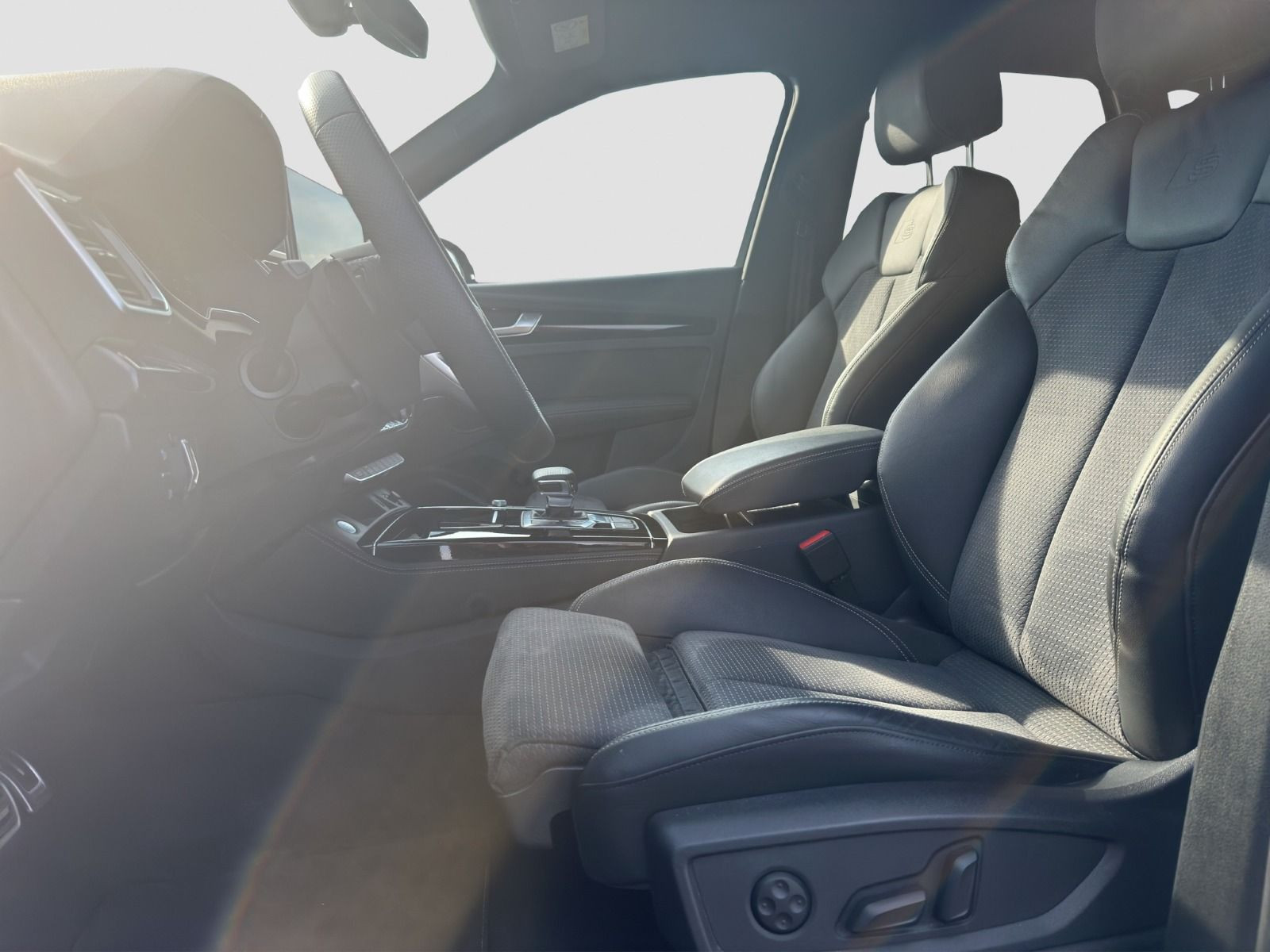 Audi - Q5_8