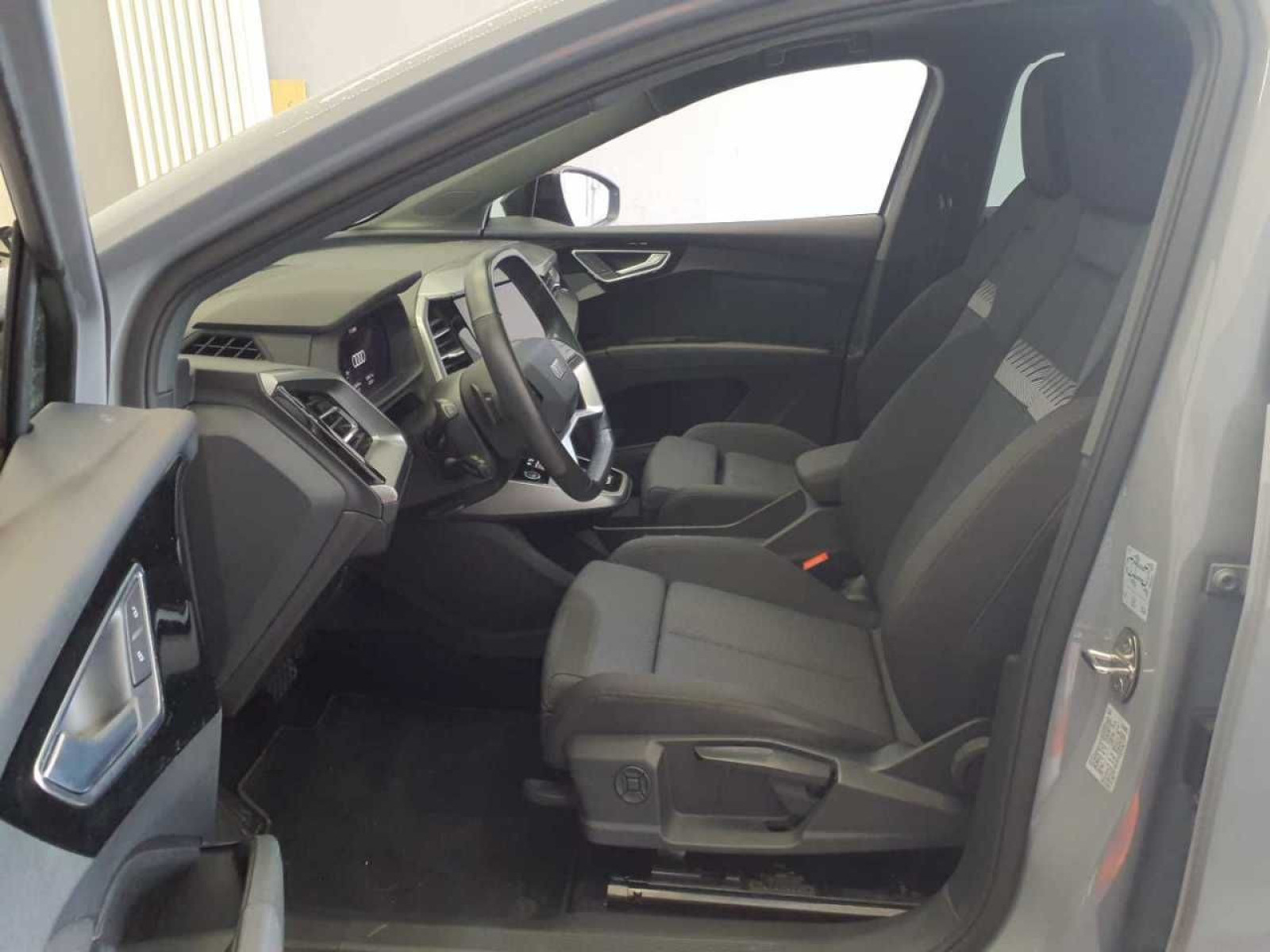 Audi - Q4_5