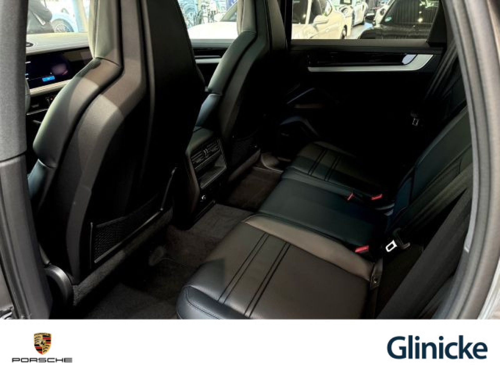 Porsche - Cayenne_16