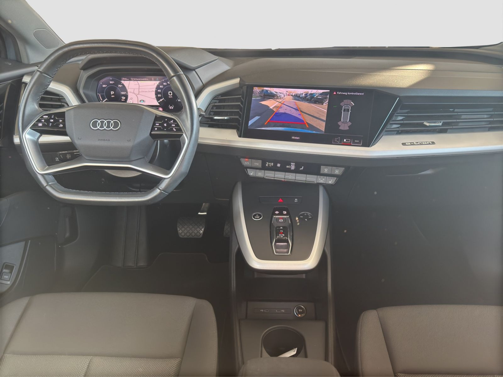 Audi - Q4 e-tron_13