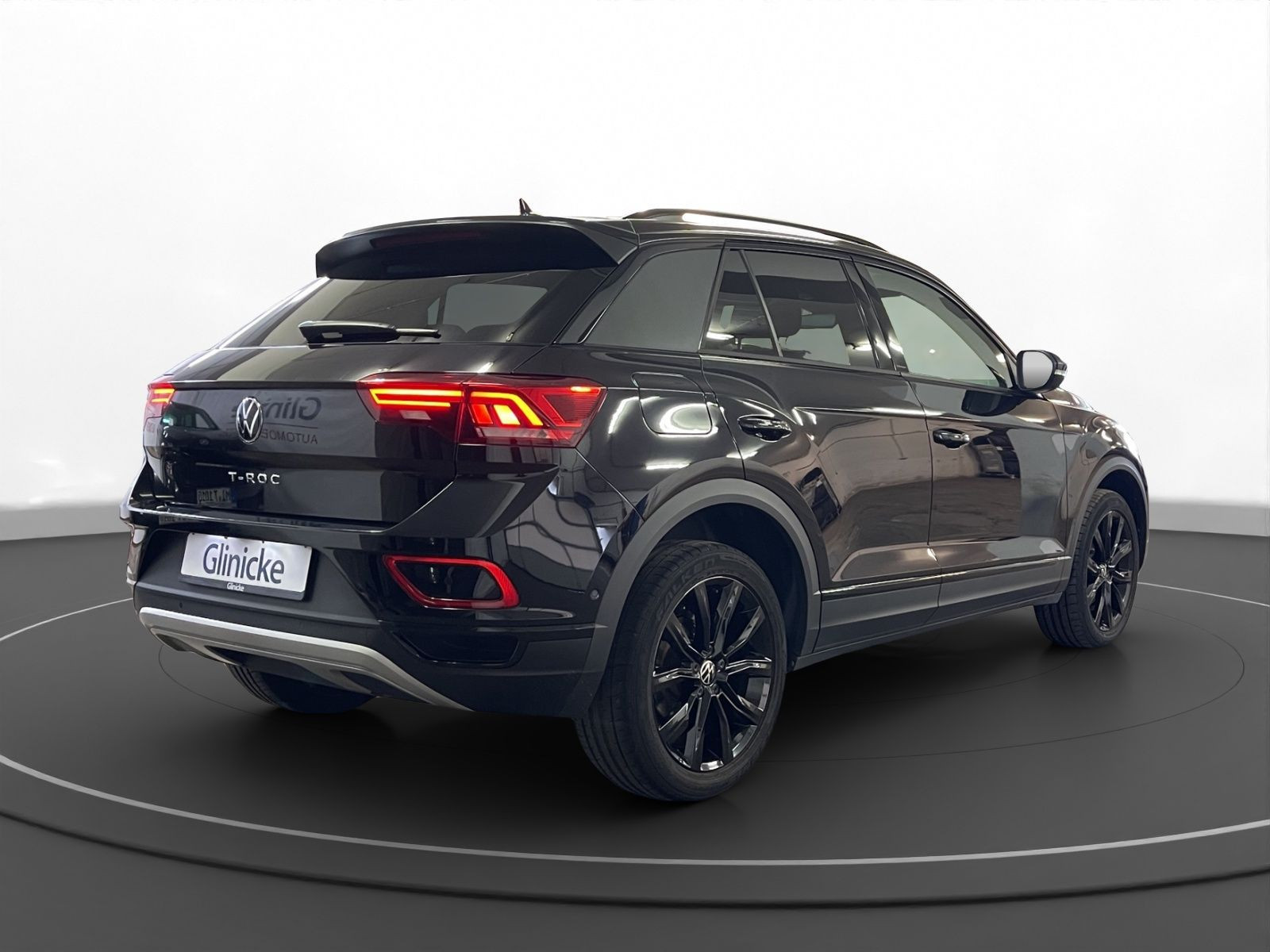 Volkswagen - T-Roc_6