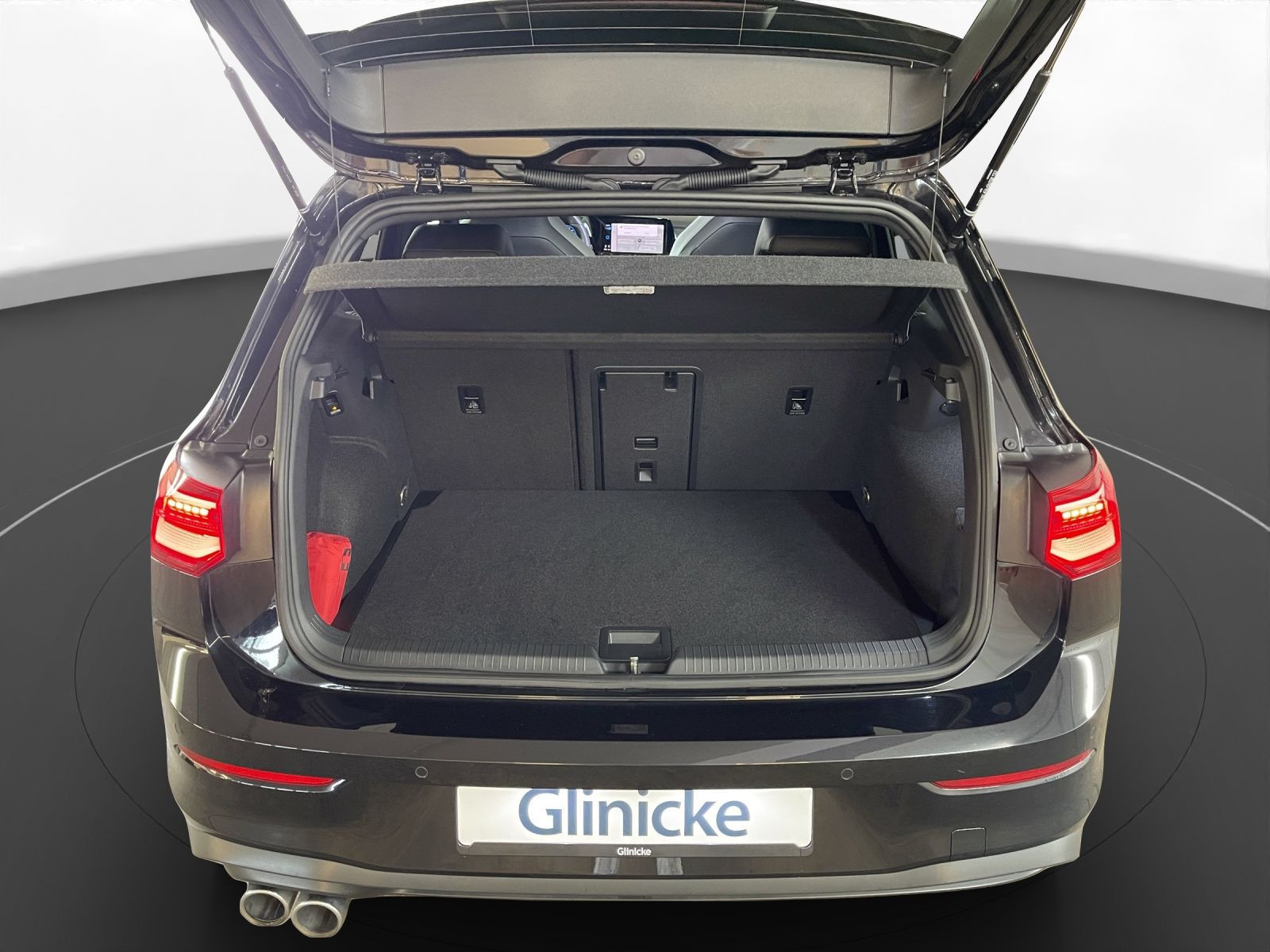 Volkswagen - Golf_24