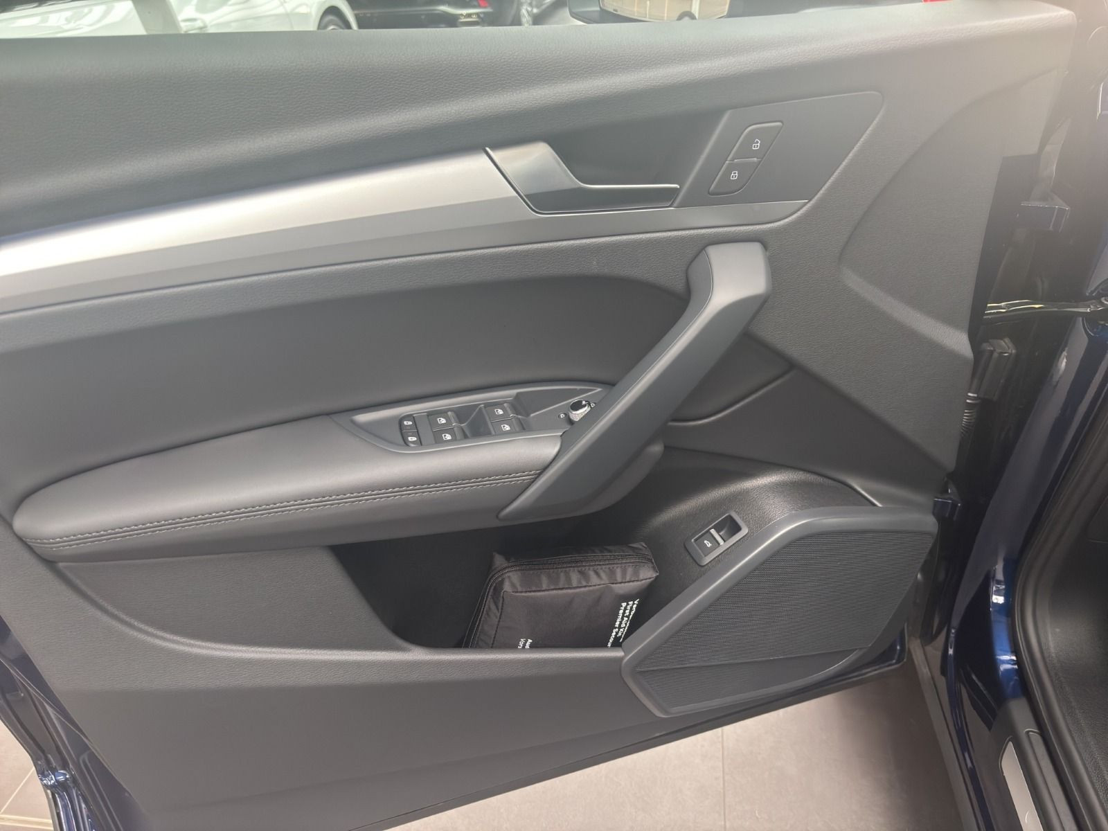 Audi - Q5_14