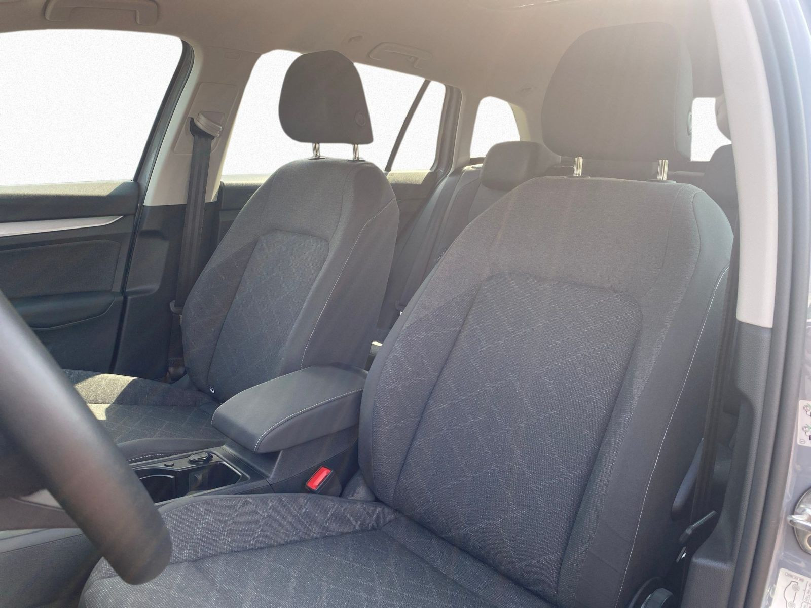 Volkswagen - Golf Variant_10