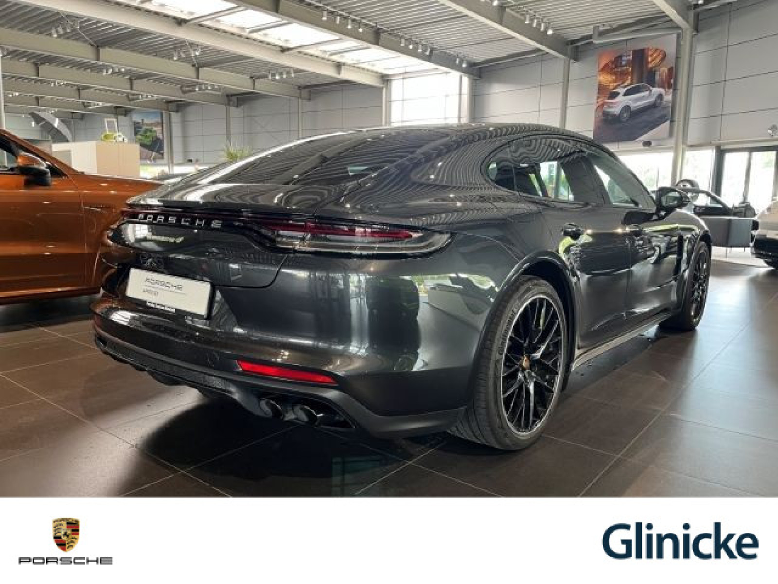 Porsche - Panamera_5