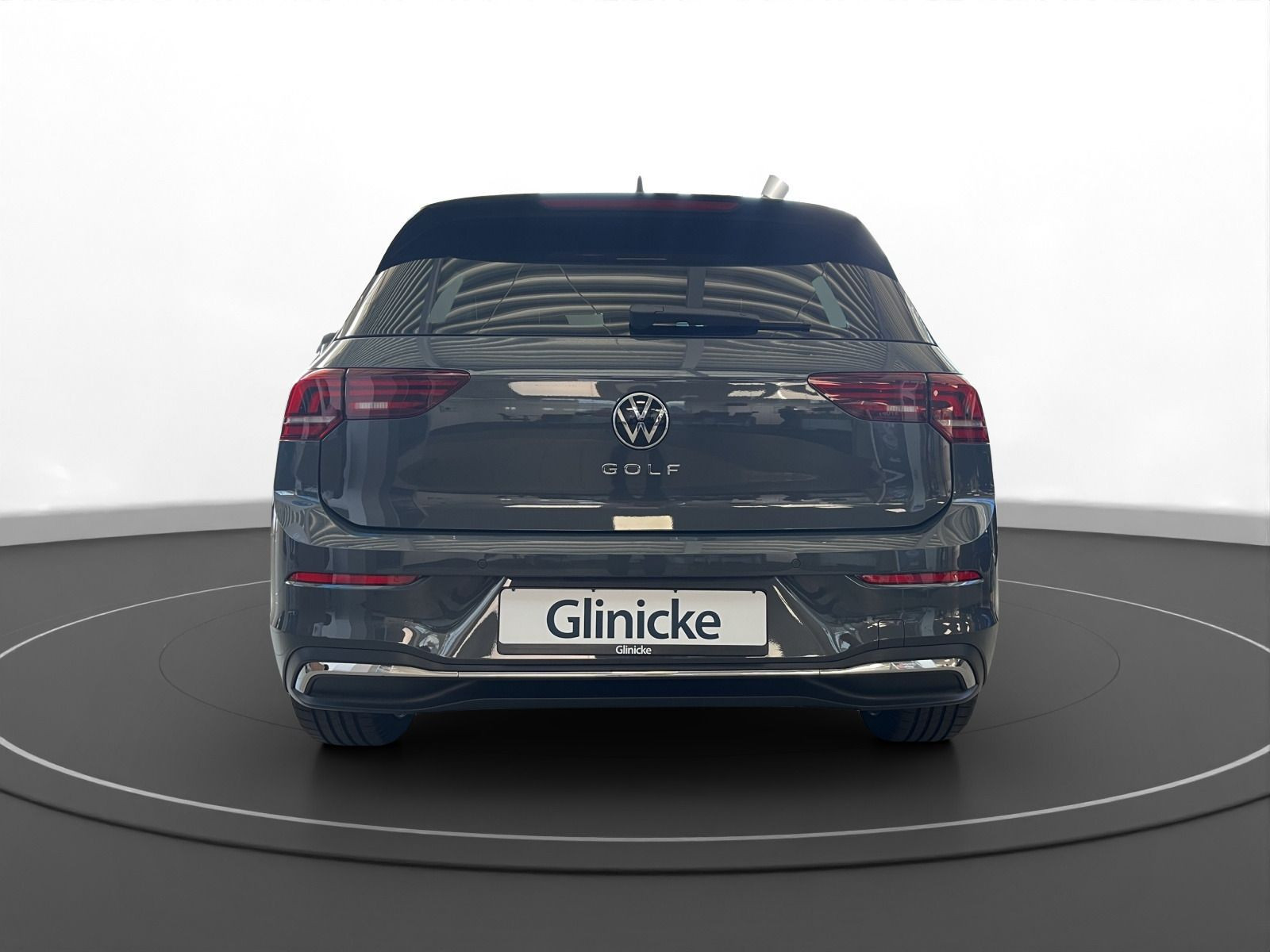 Volkswagen - Golf_9