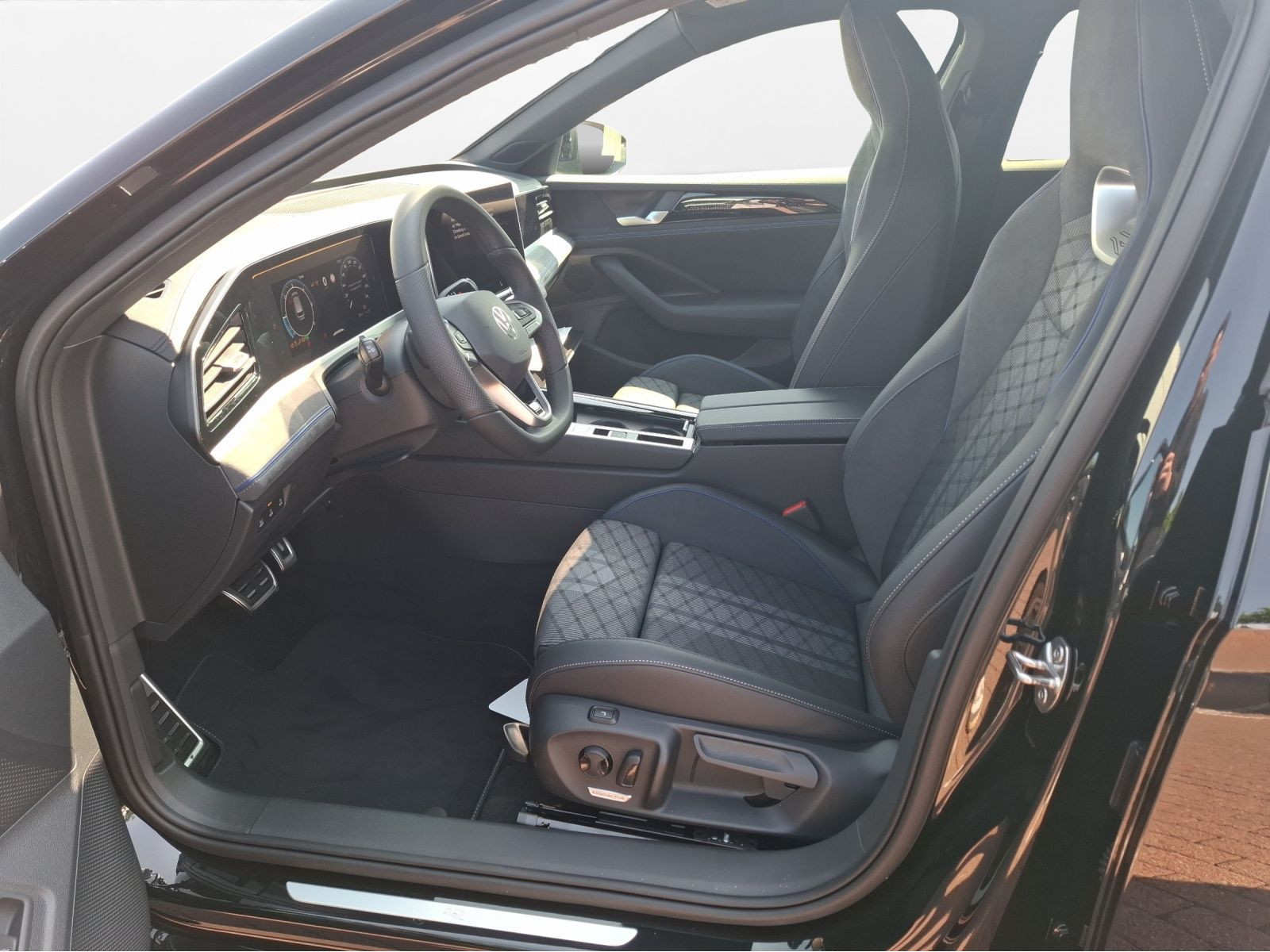 Volkswagen - Passat_2
