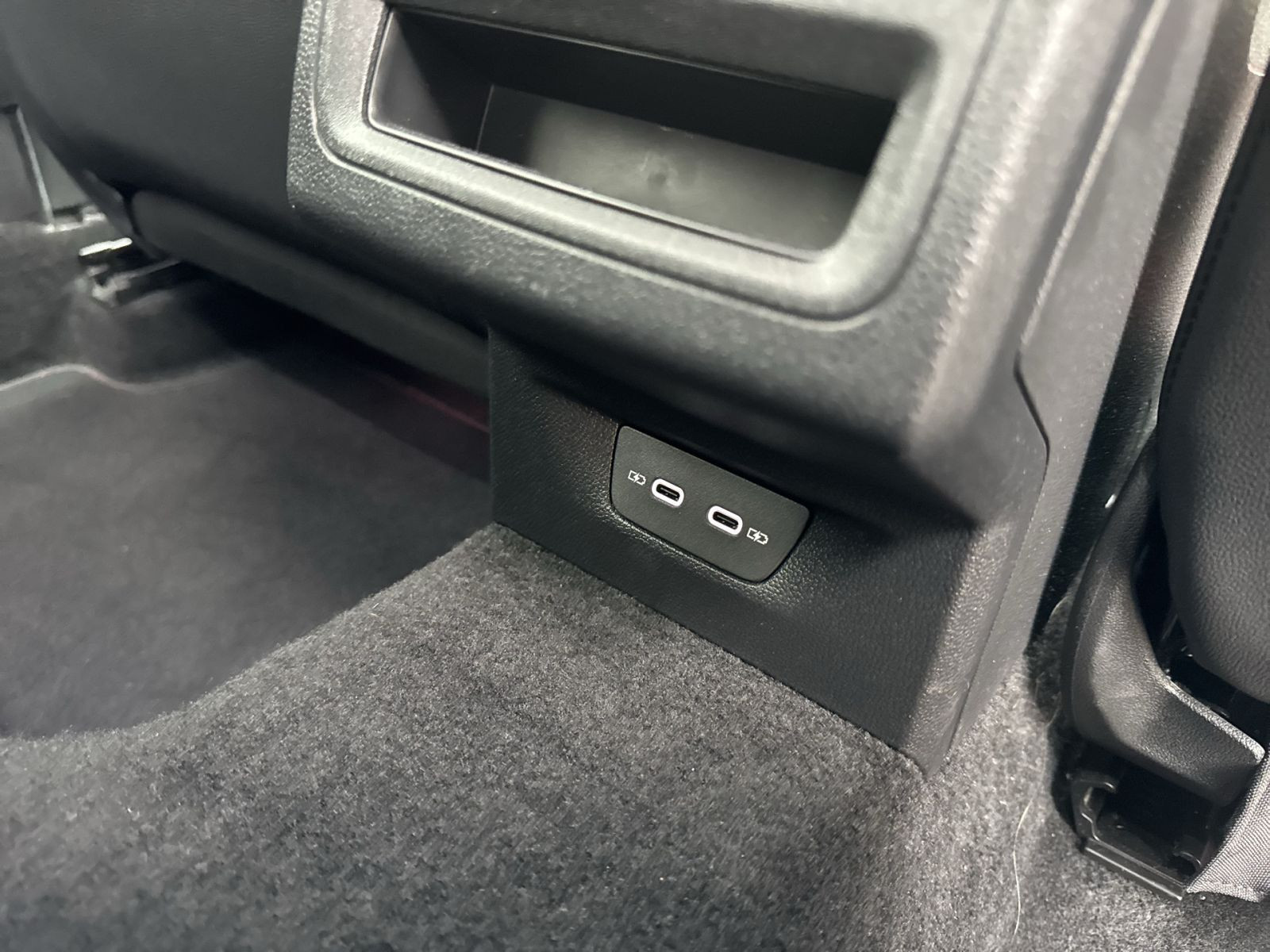 Volkswagen - Golf GTI_20