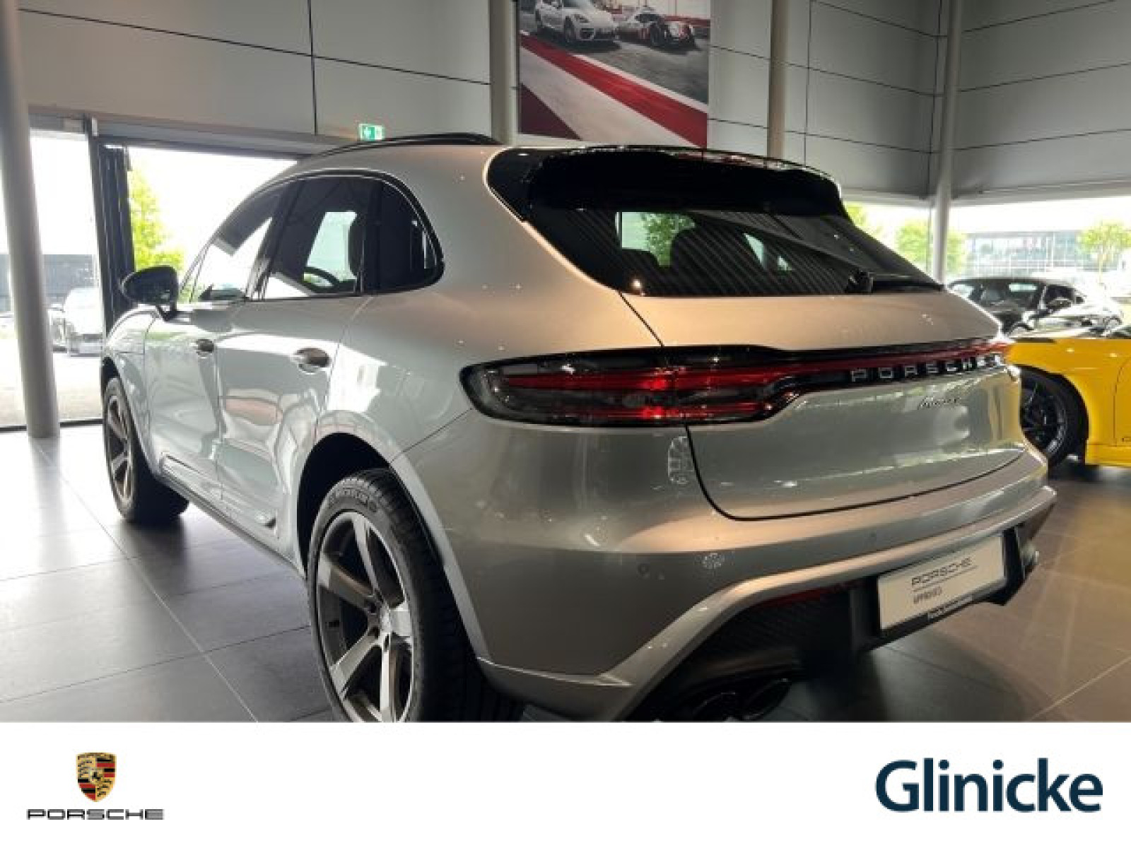 Porsche - Macan_3