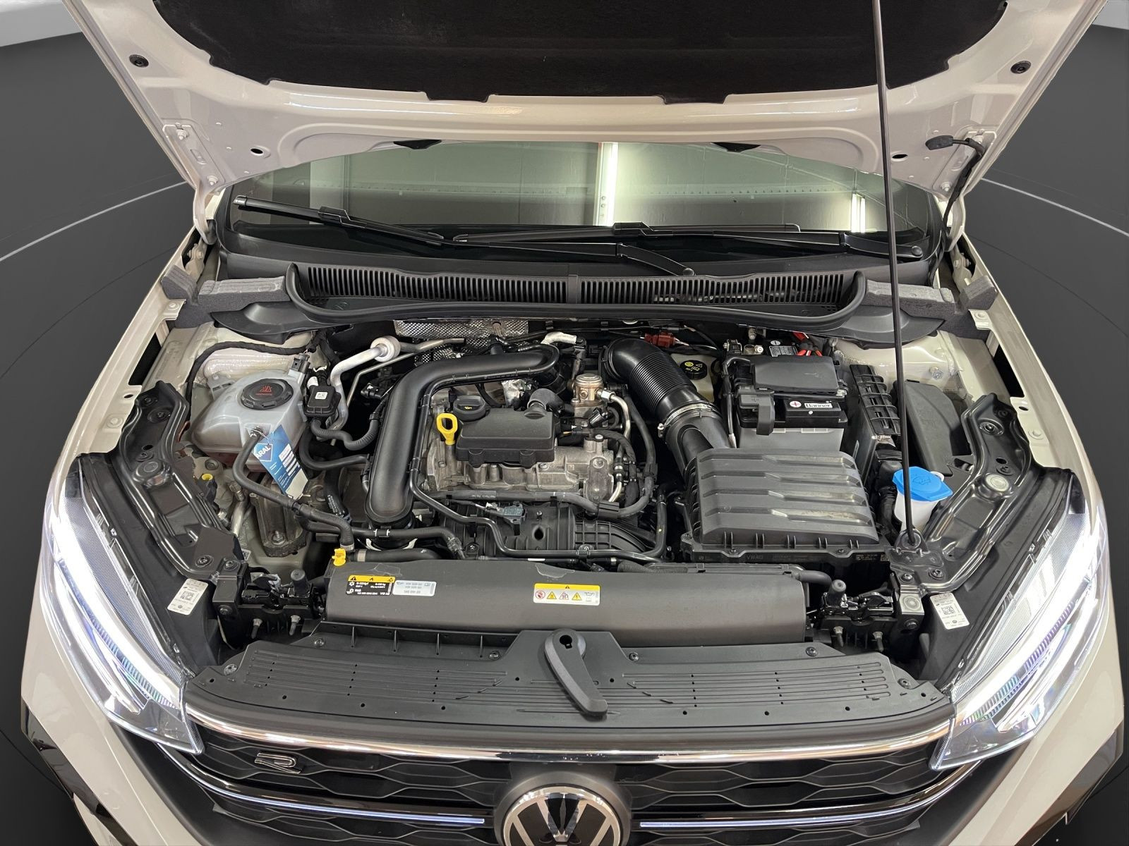 Volkswagen - Taigo_23