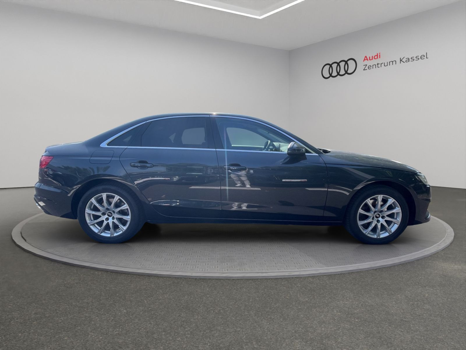 Audi - A4 Limousine_6