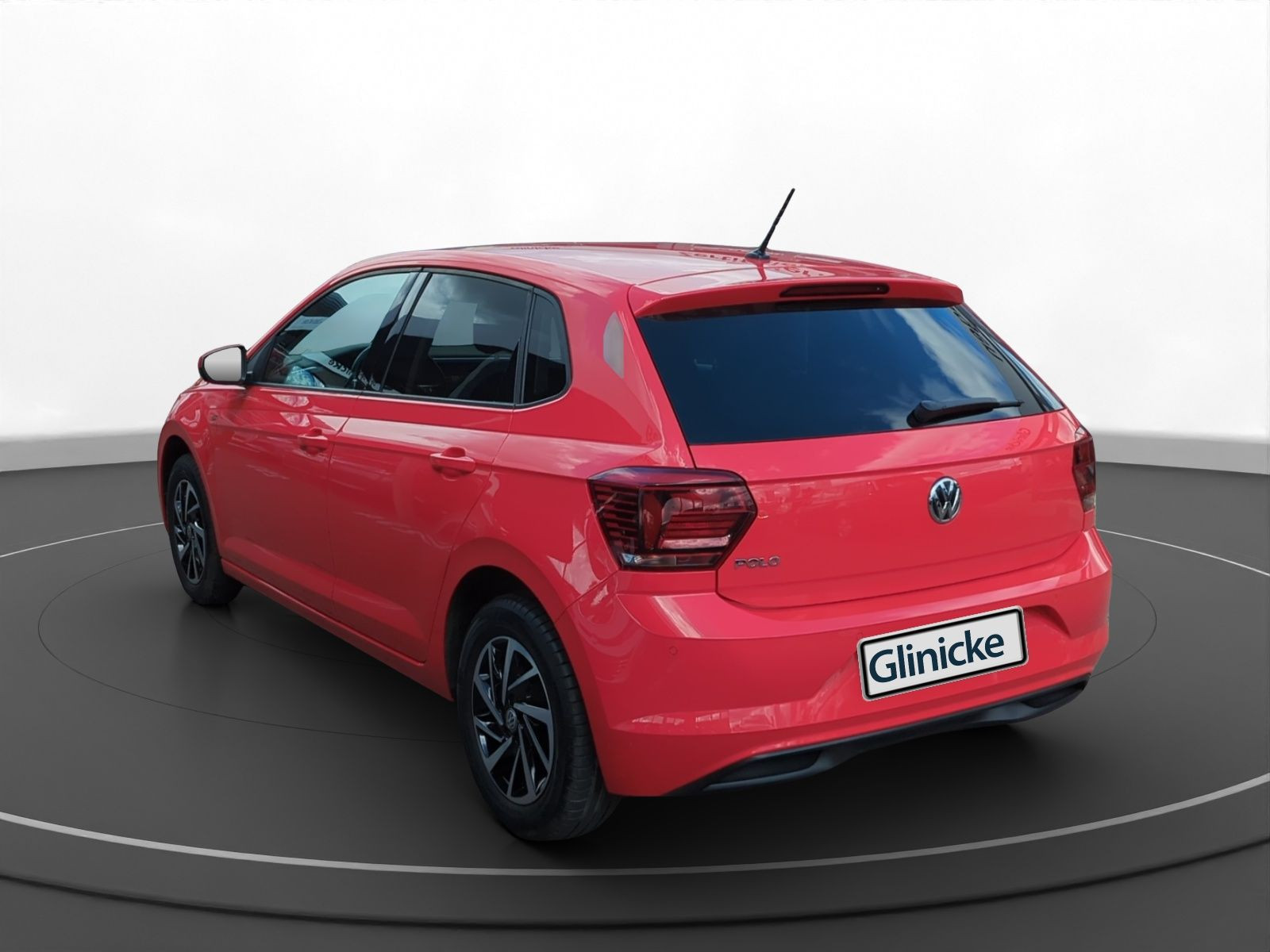 Volkswagen - Polo_8