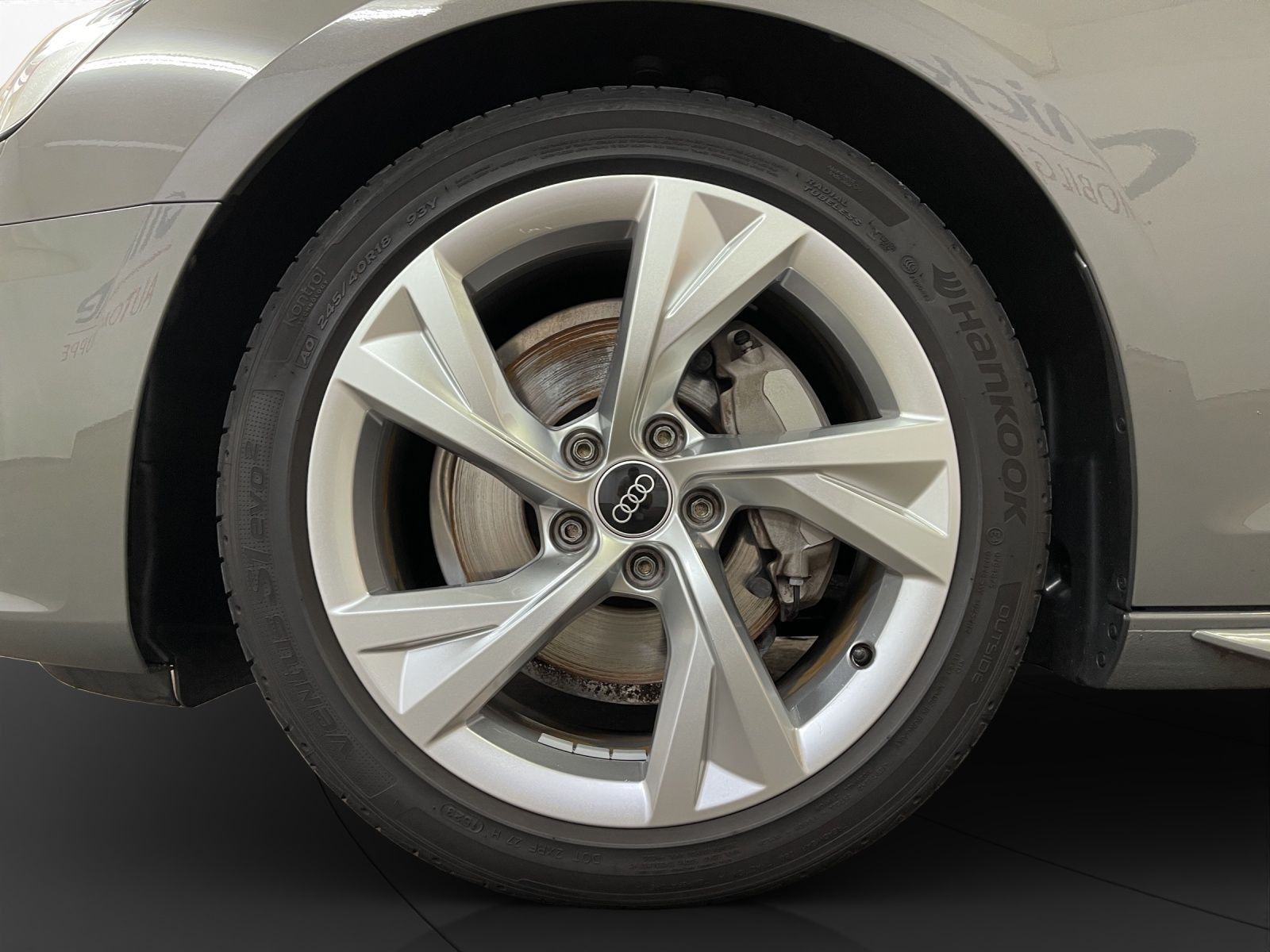 Audi - A4 Avant_13