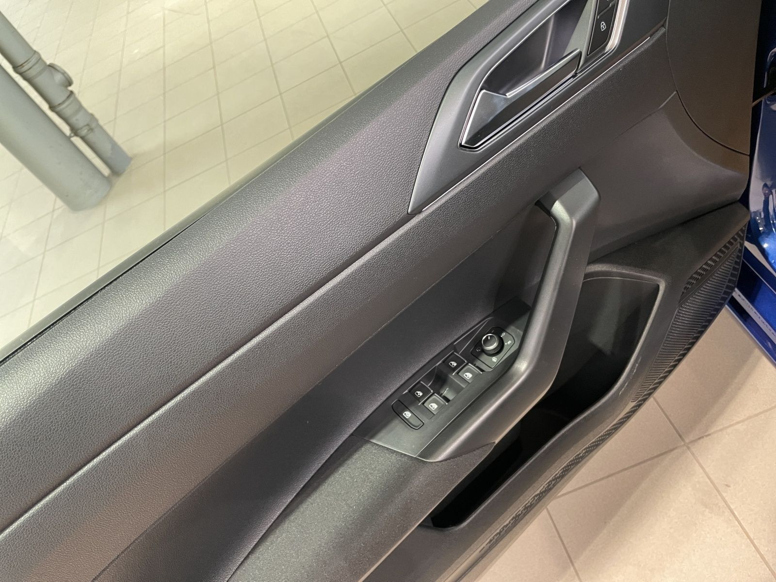 Volkswagen - Taigo_11