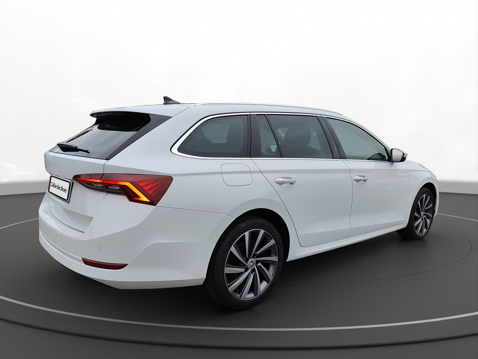 Škoda - Octavia_13