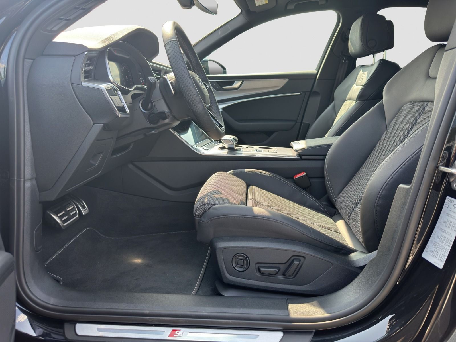 Audi - A6 Avant_6