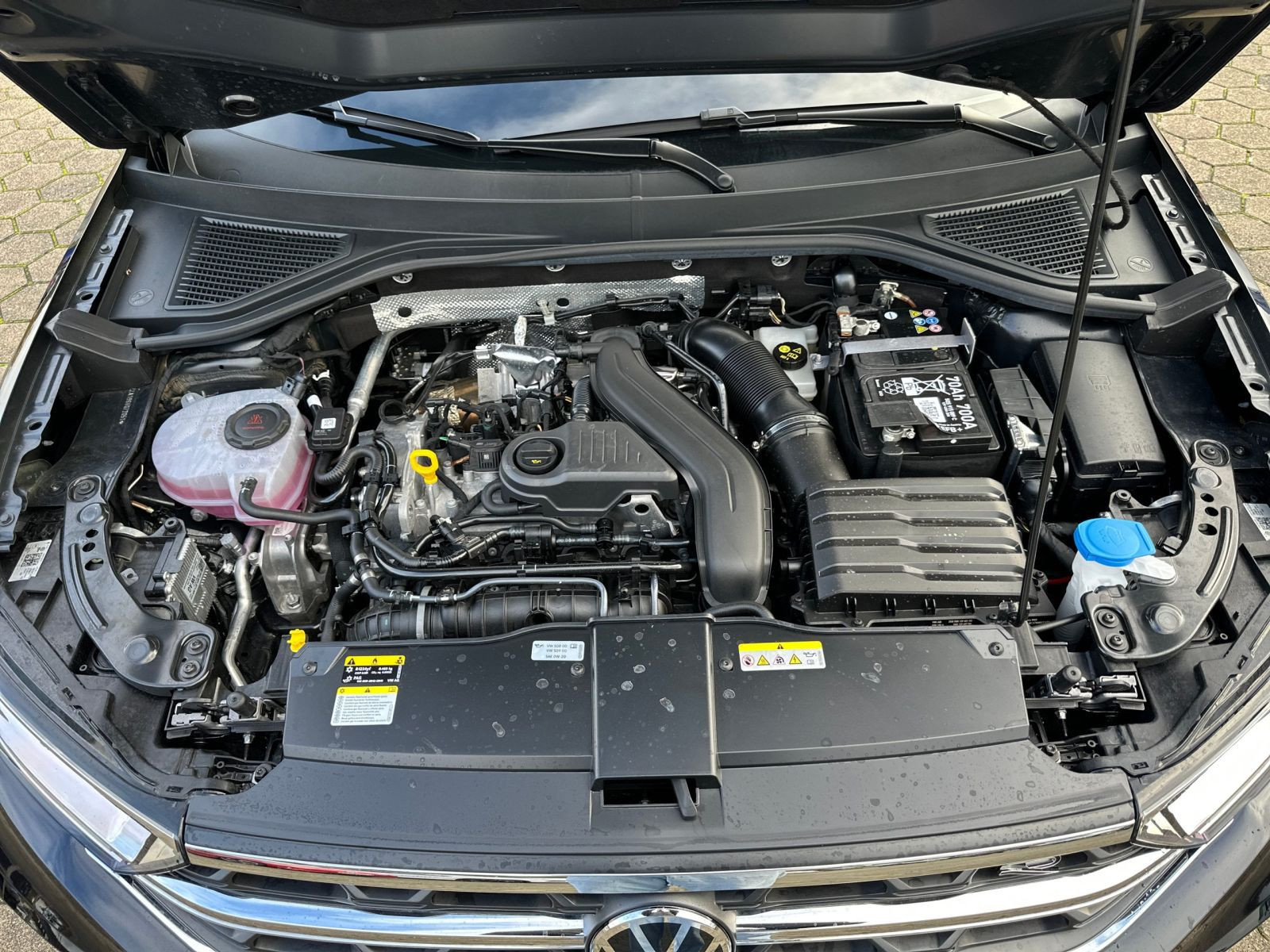 Volkswagen - T-Roc_22