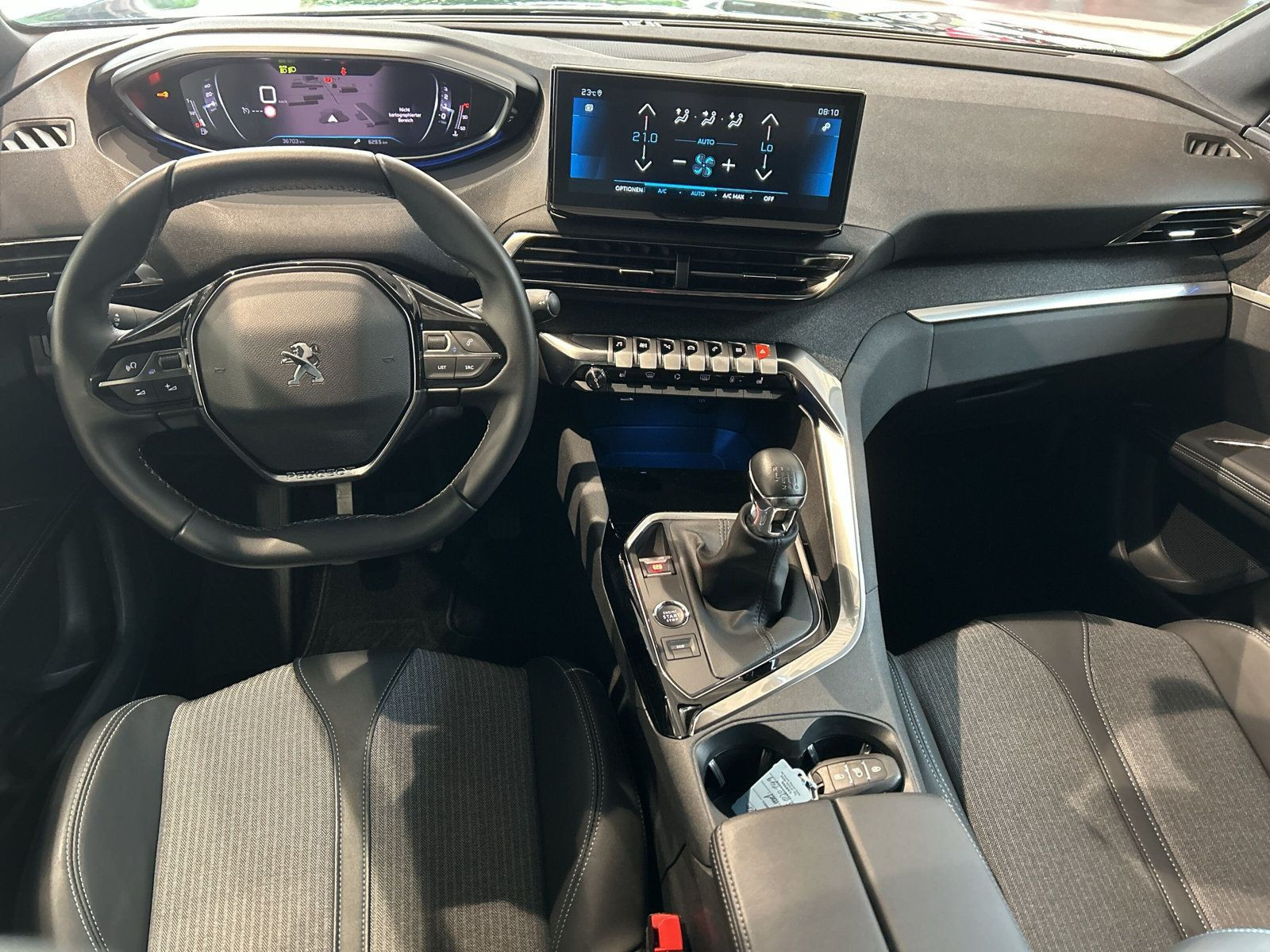 Peugeot - 3008_12