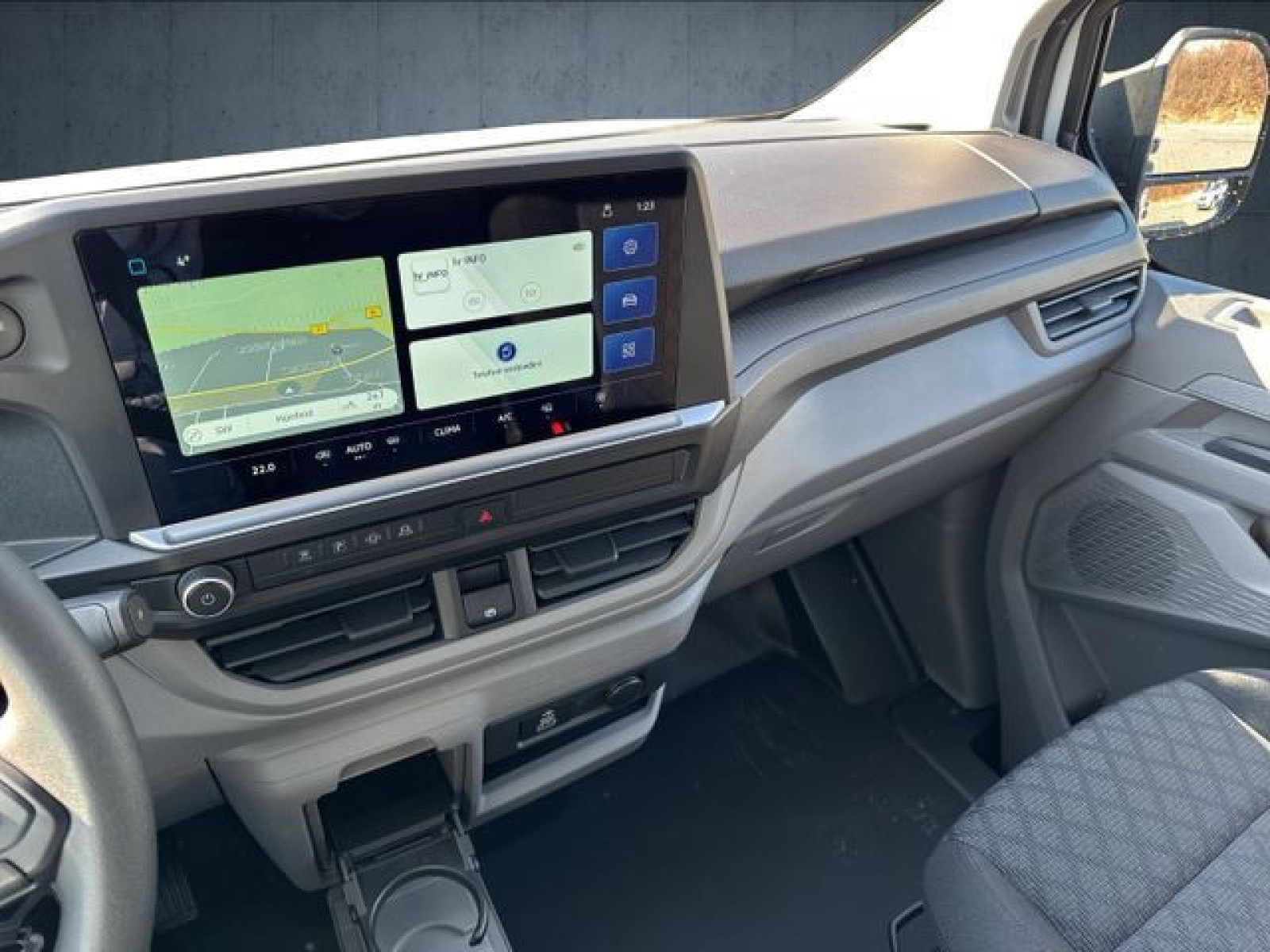 Volkswagen - T7 Transporter_23