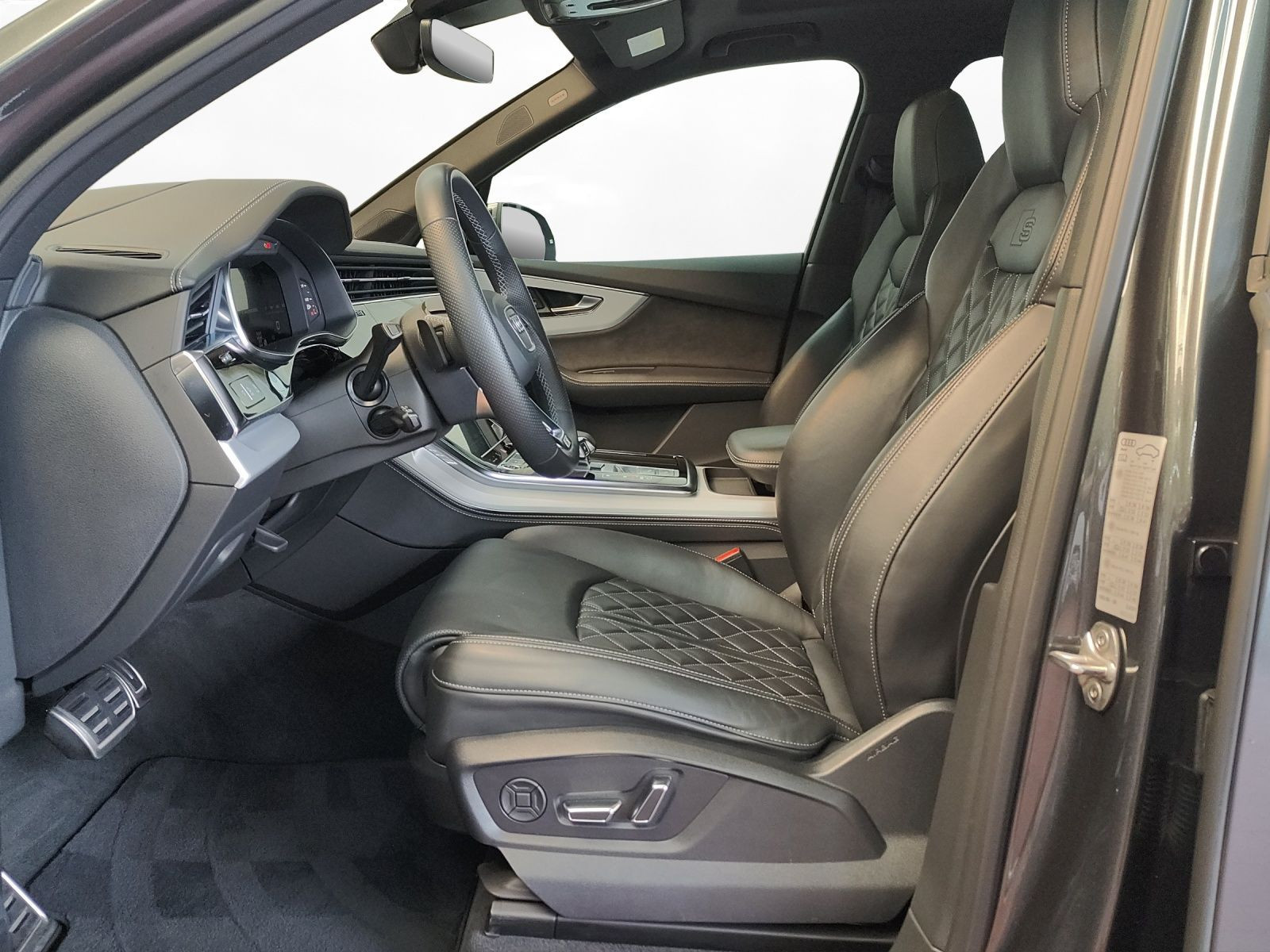 Audi - Q7_4