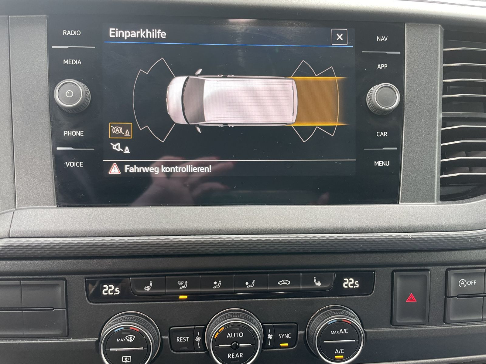 Volkswagen - T6.1 Caravelle_12