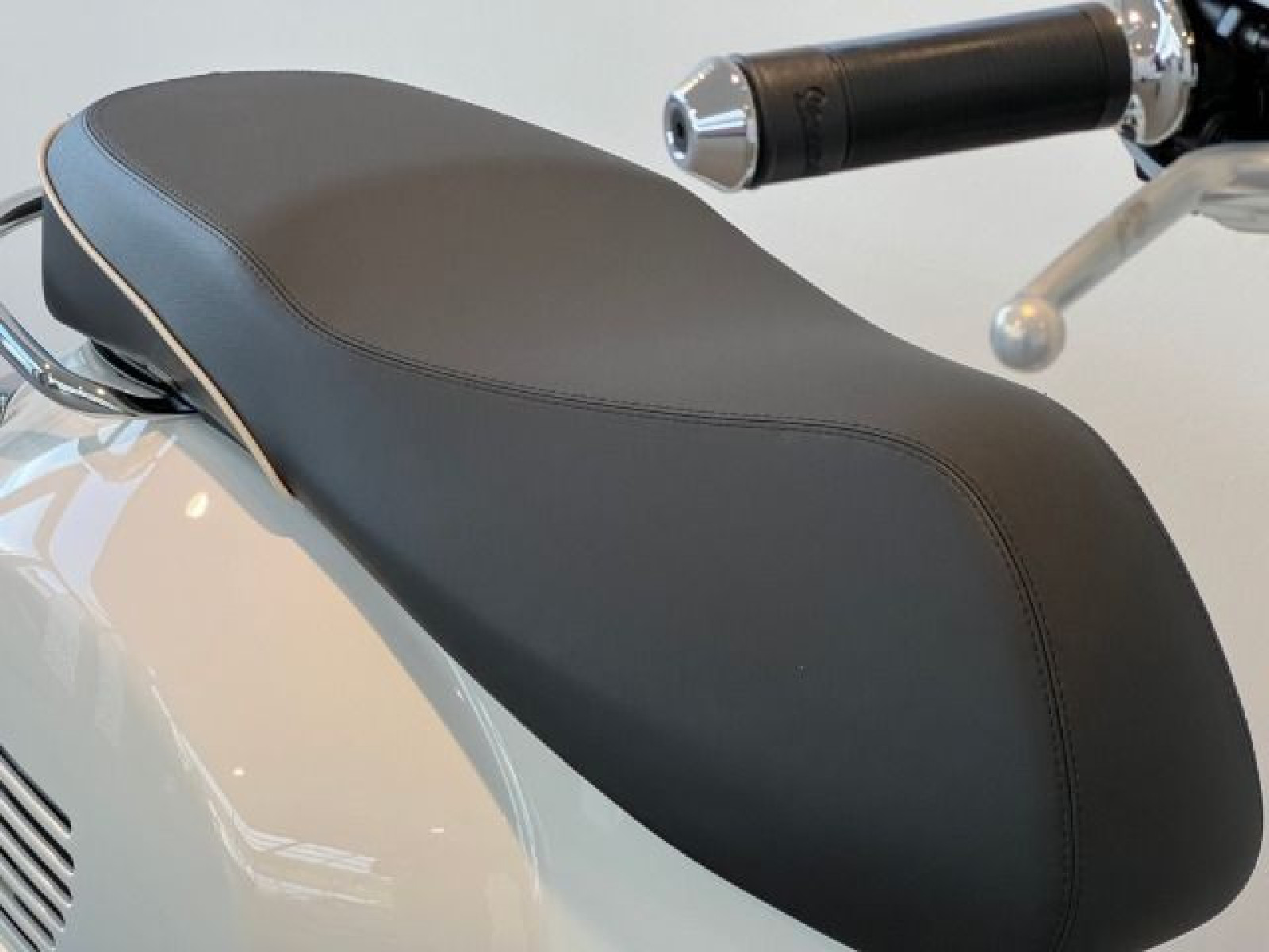 Vespa - GTS_12