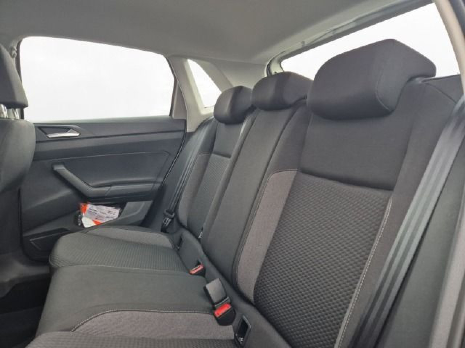 Volkswagen - Polo_5