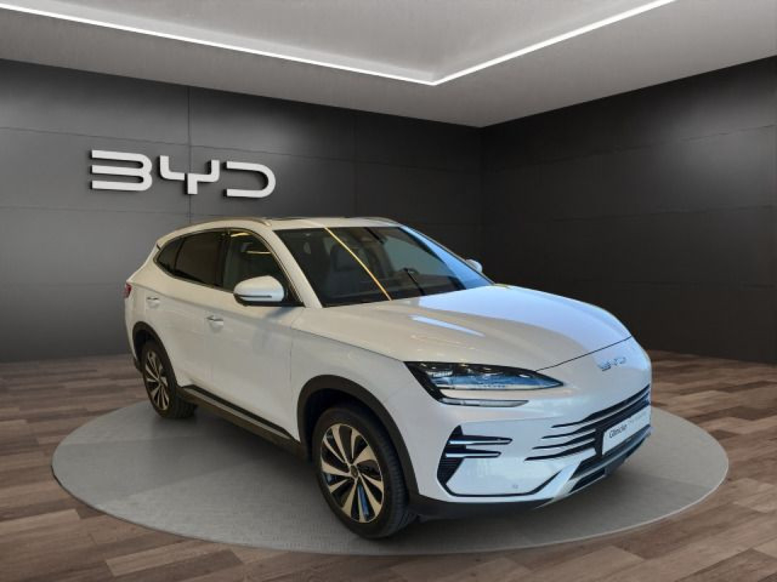 BYD - Seal U_8