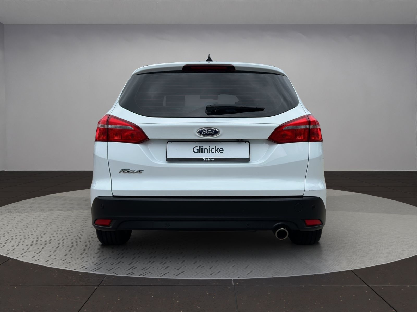 Ford - Focus_4