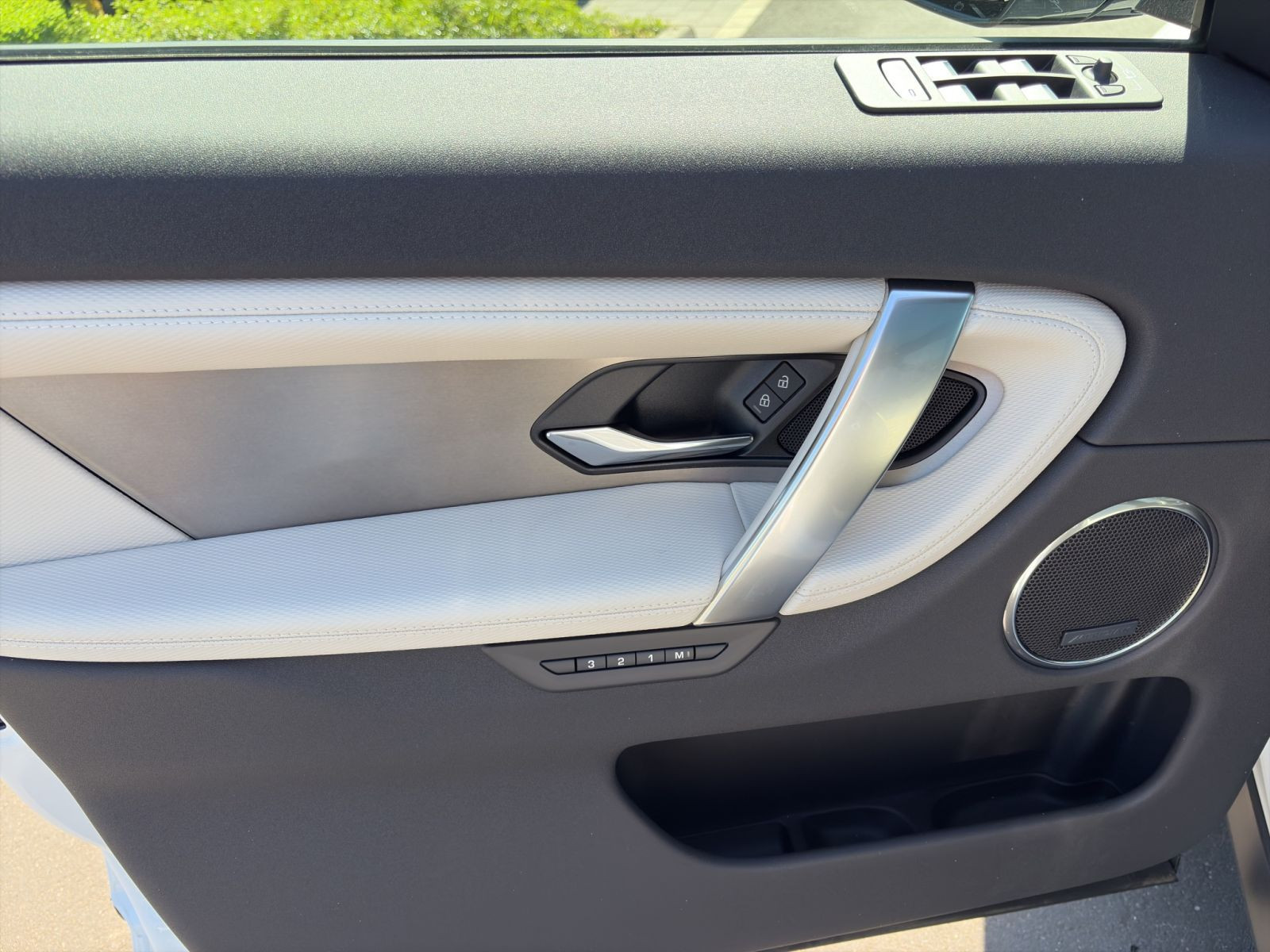 Land Rover - Discovery Sport_12