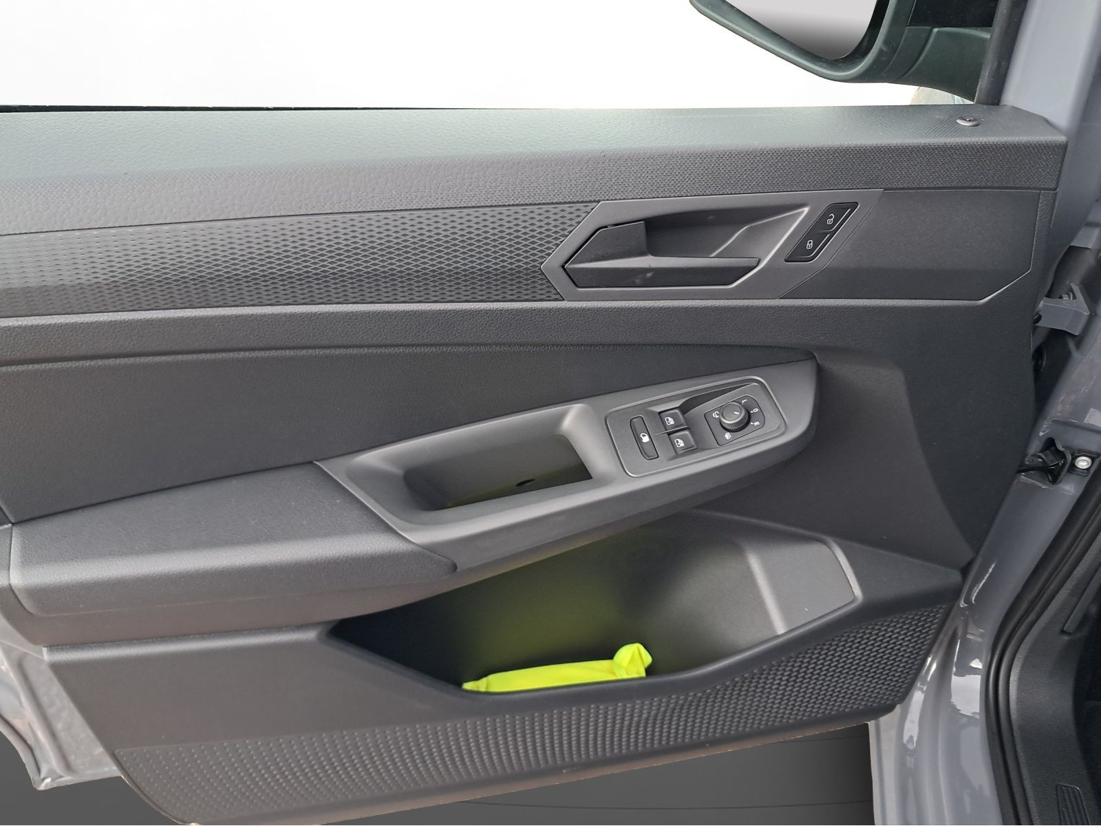 Volkswagen - Caddy Cargo_11