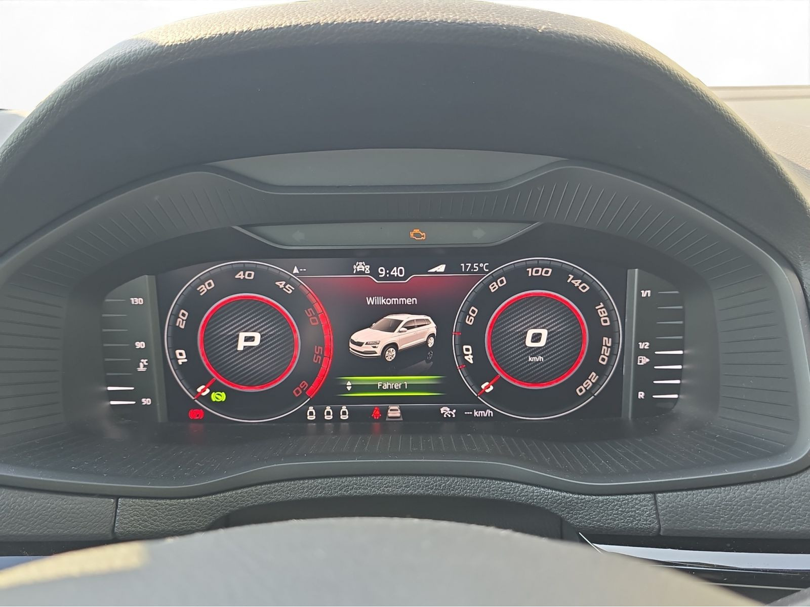 Škoda - Karoq_15