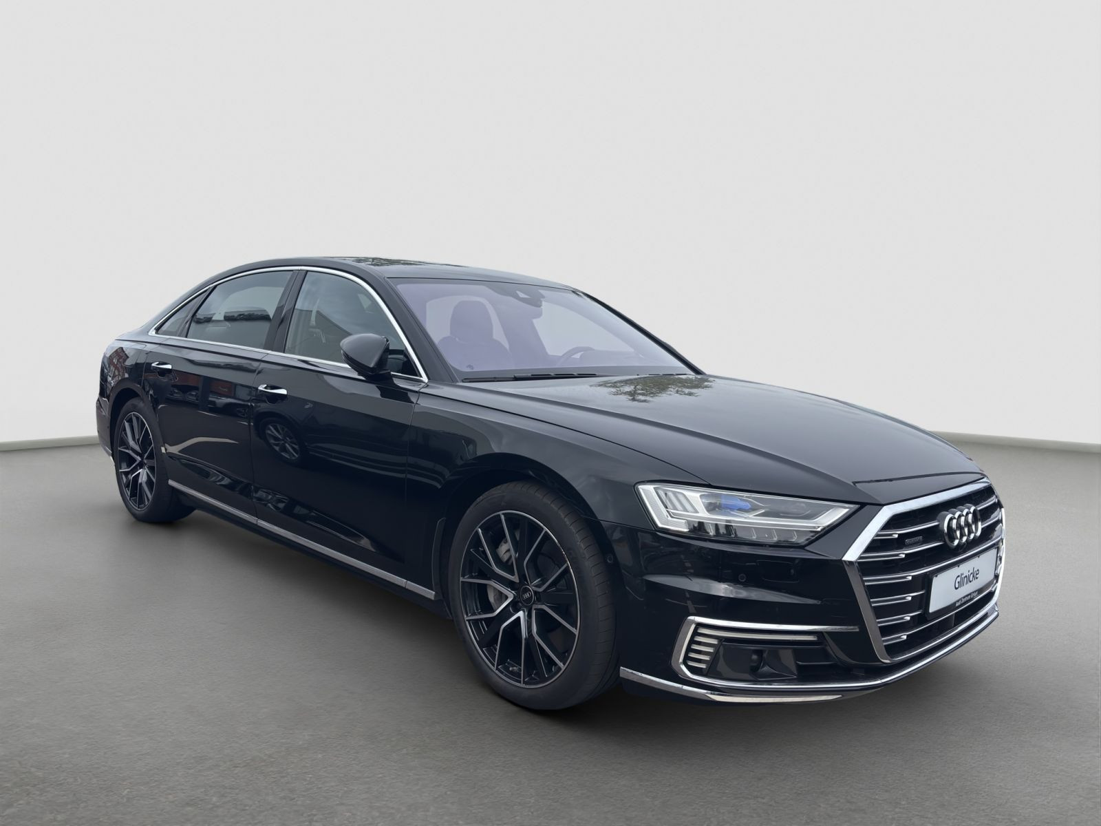 Audi - A8_7
