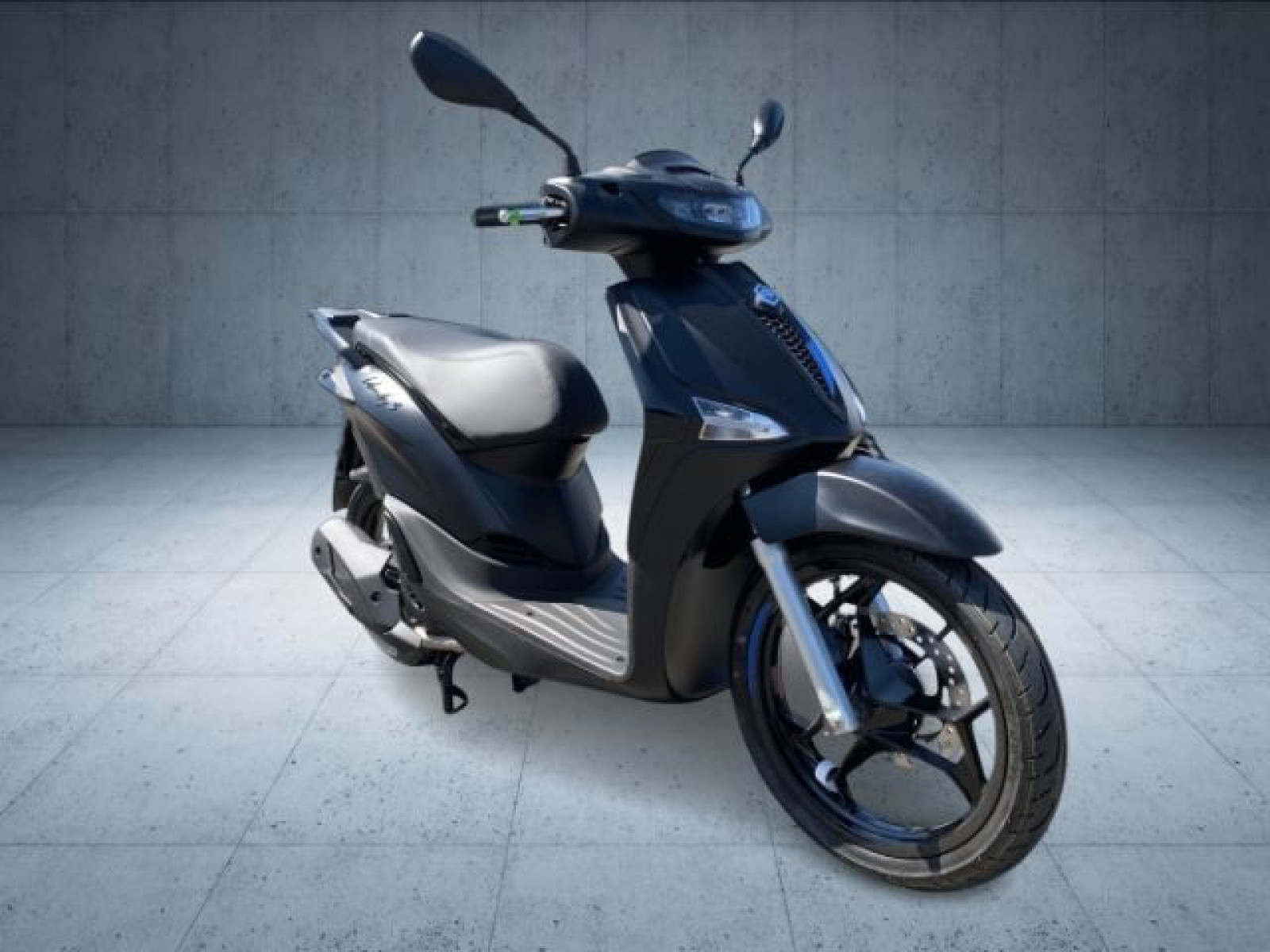 Piaggio - _8