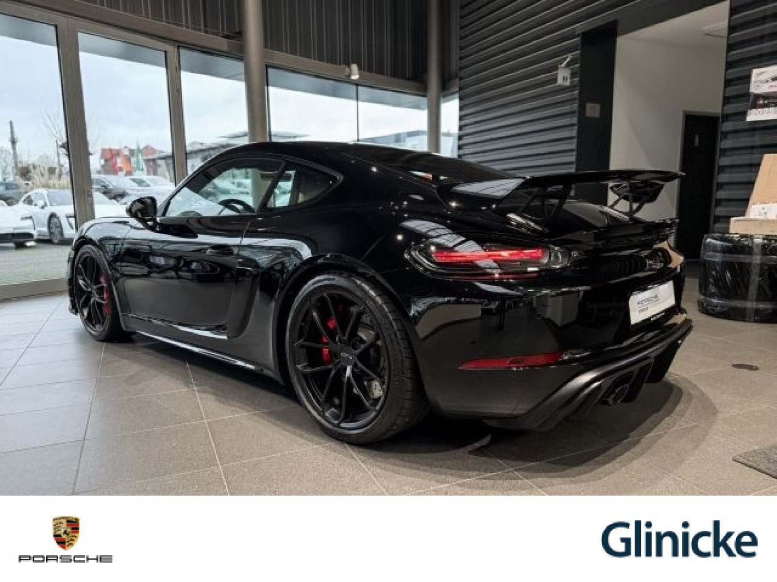 Porsche - Cayman_3