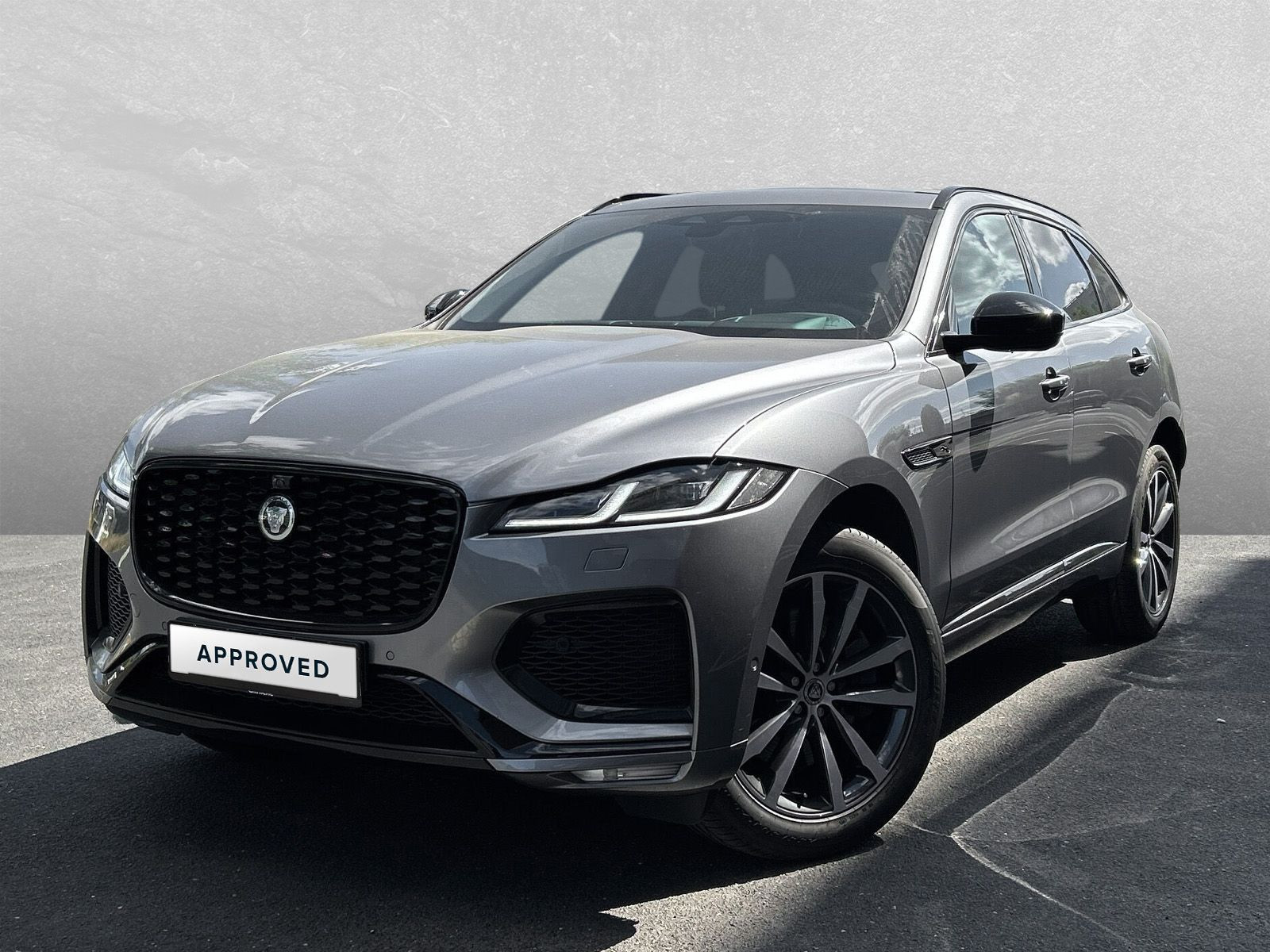Jaguar - F-Pace_1