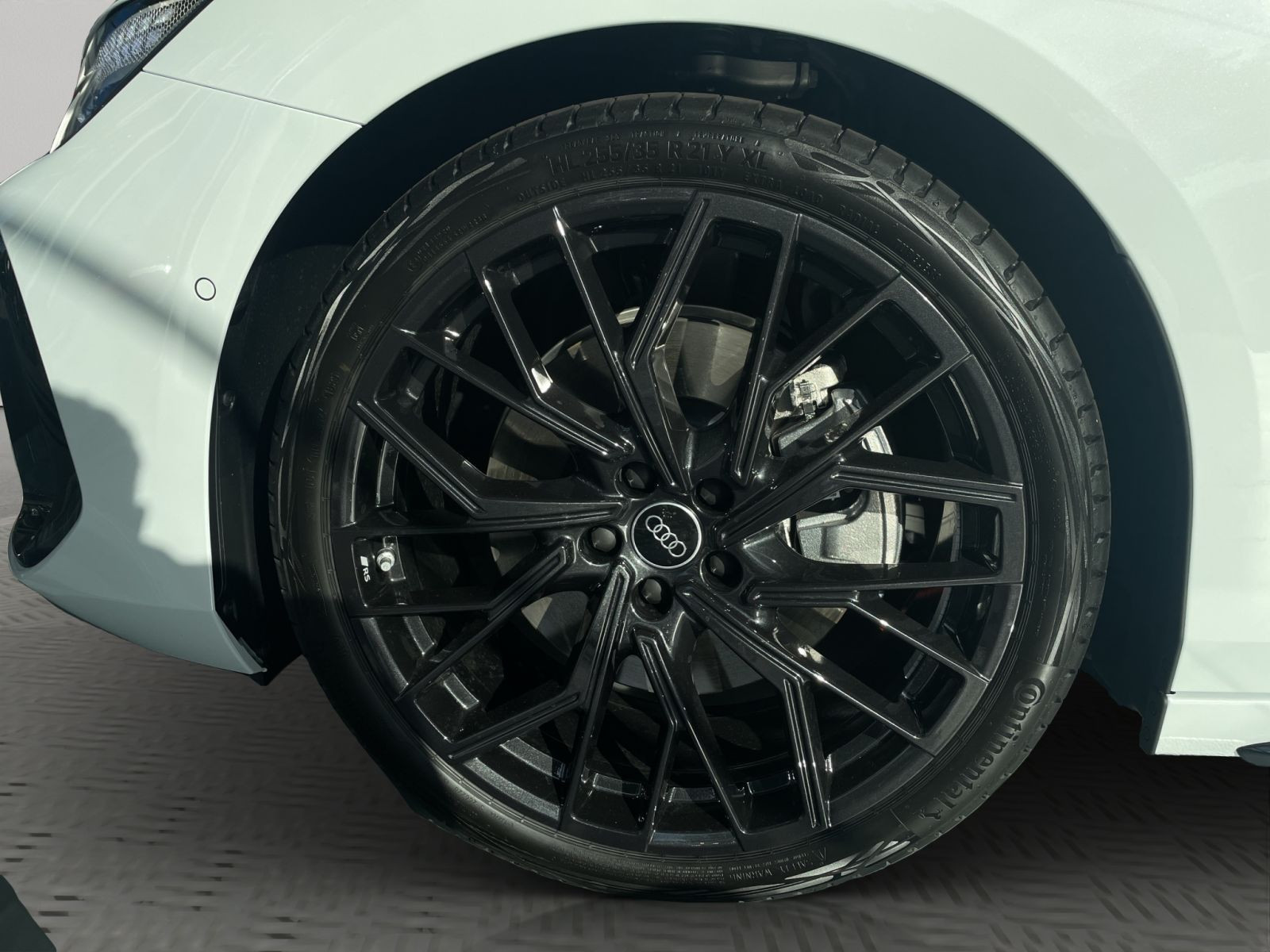 Audi - A6 Limousine_21