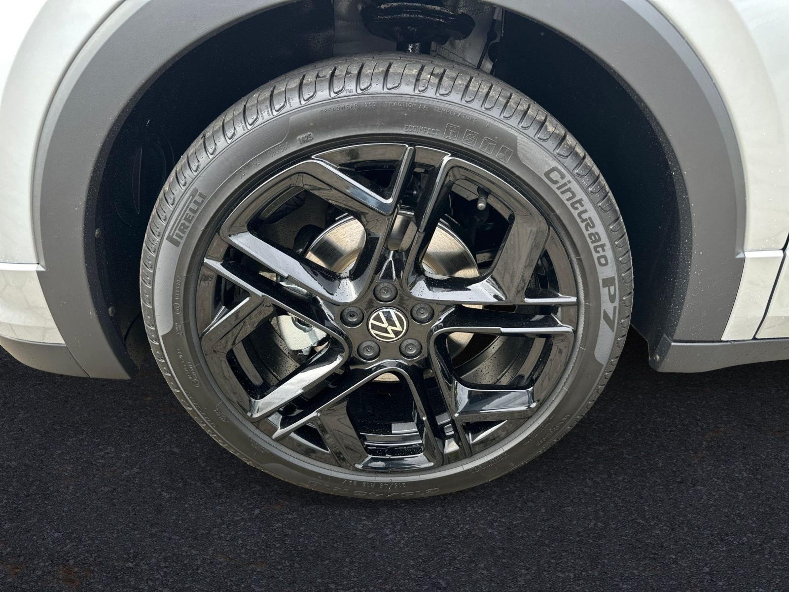 Volkswagen - T-Cross_9