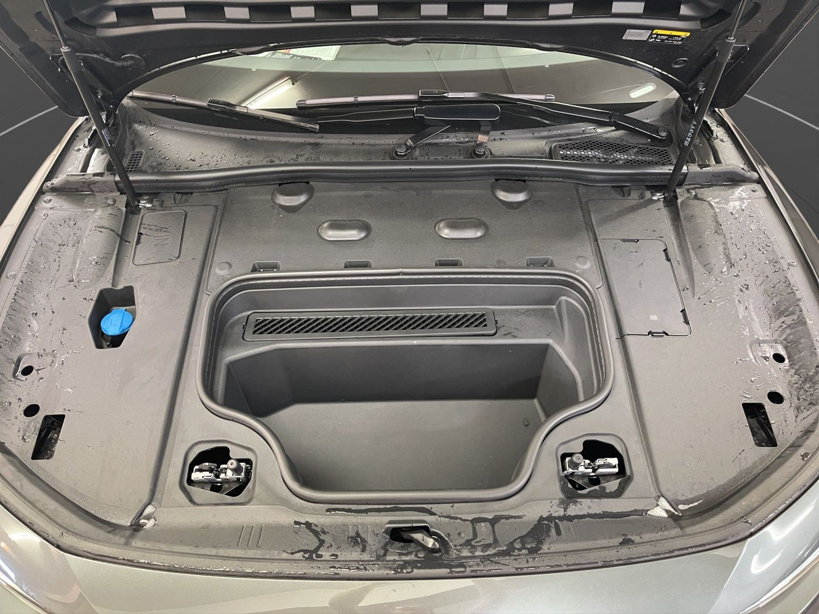 Audi - A6 Sportback e-tron_23