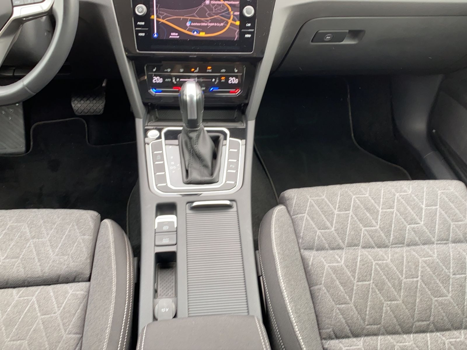 Volkswagen - Passat Variant_17
