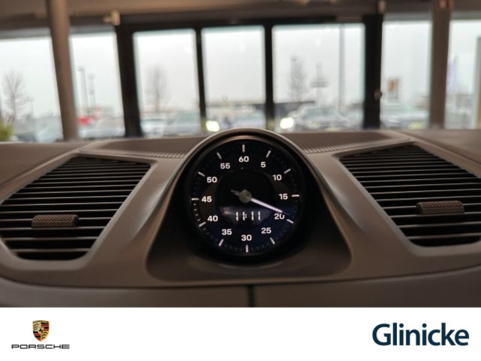 Porsche - Cayenne_18