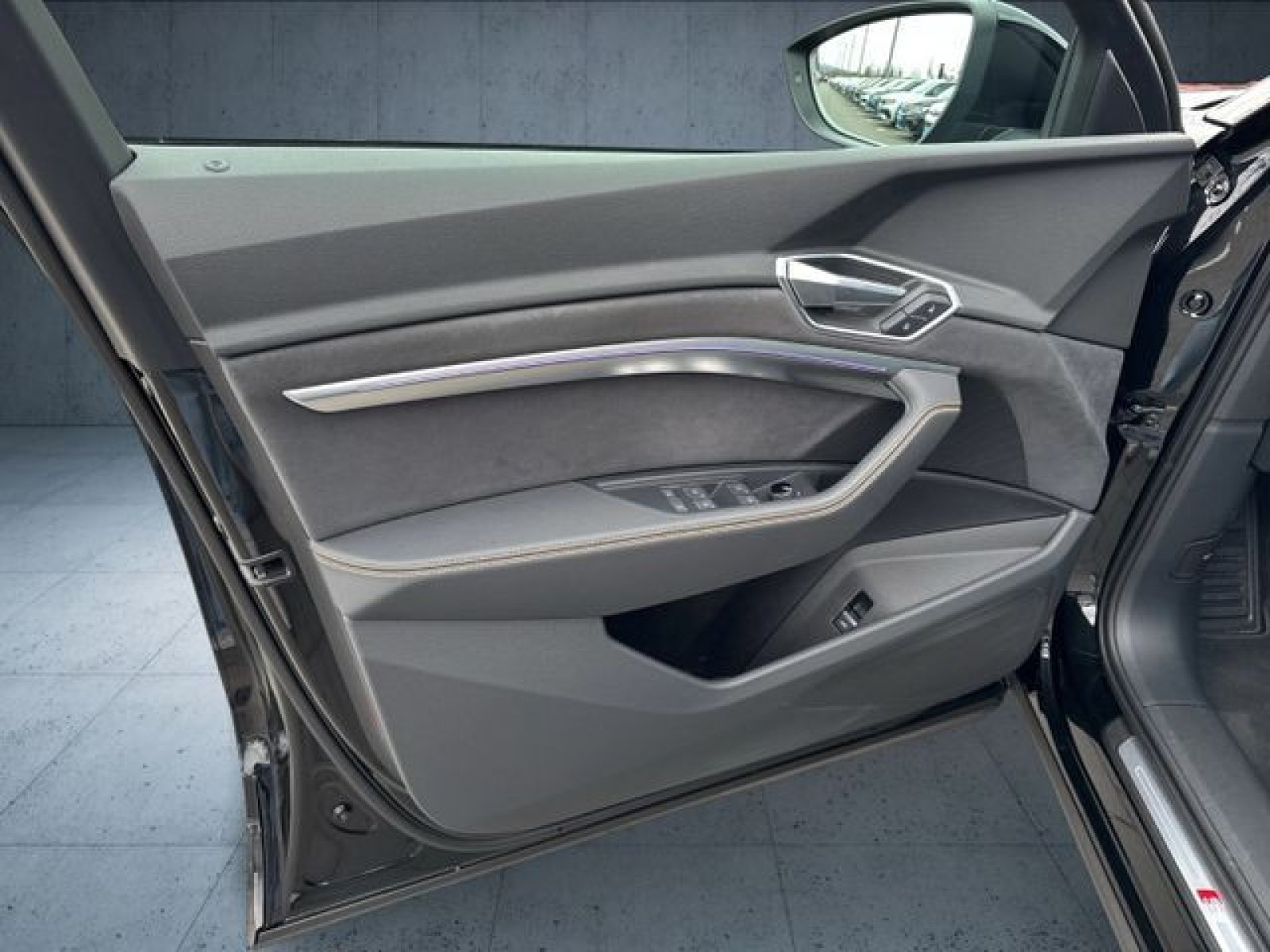 Audi - e-tron_25