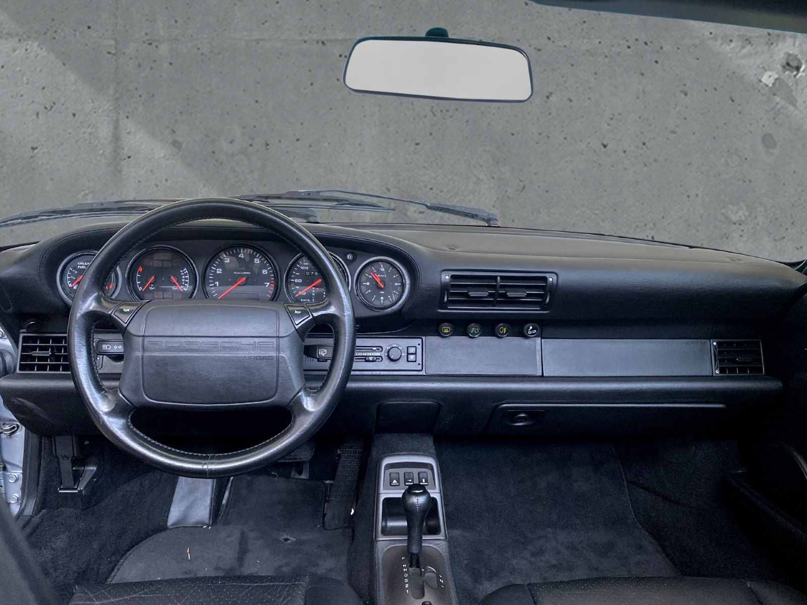 Porsche - 964_12