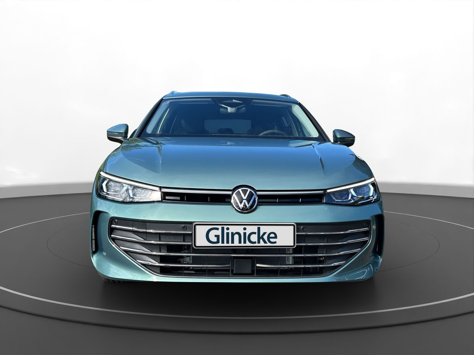 Volkswagen - Passat_8