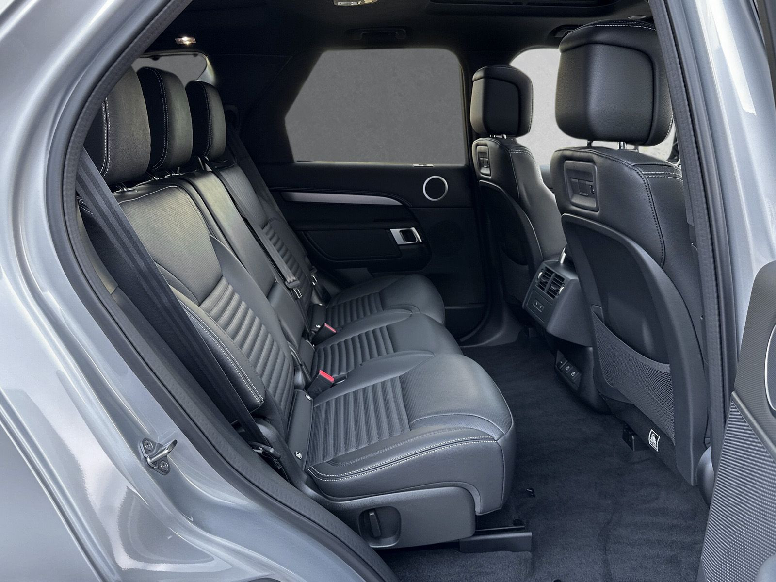 Land Rover - Discovery_5