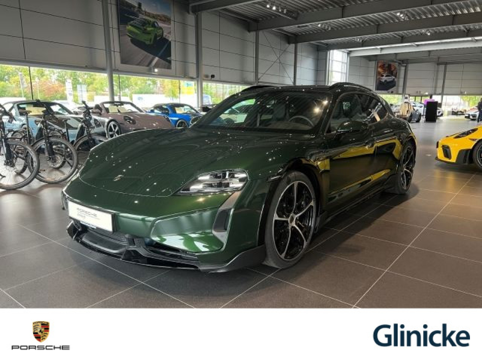 Porsche - Taycan_1