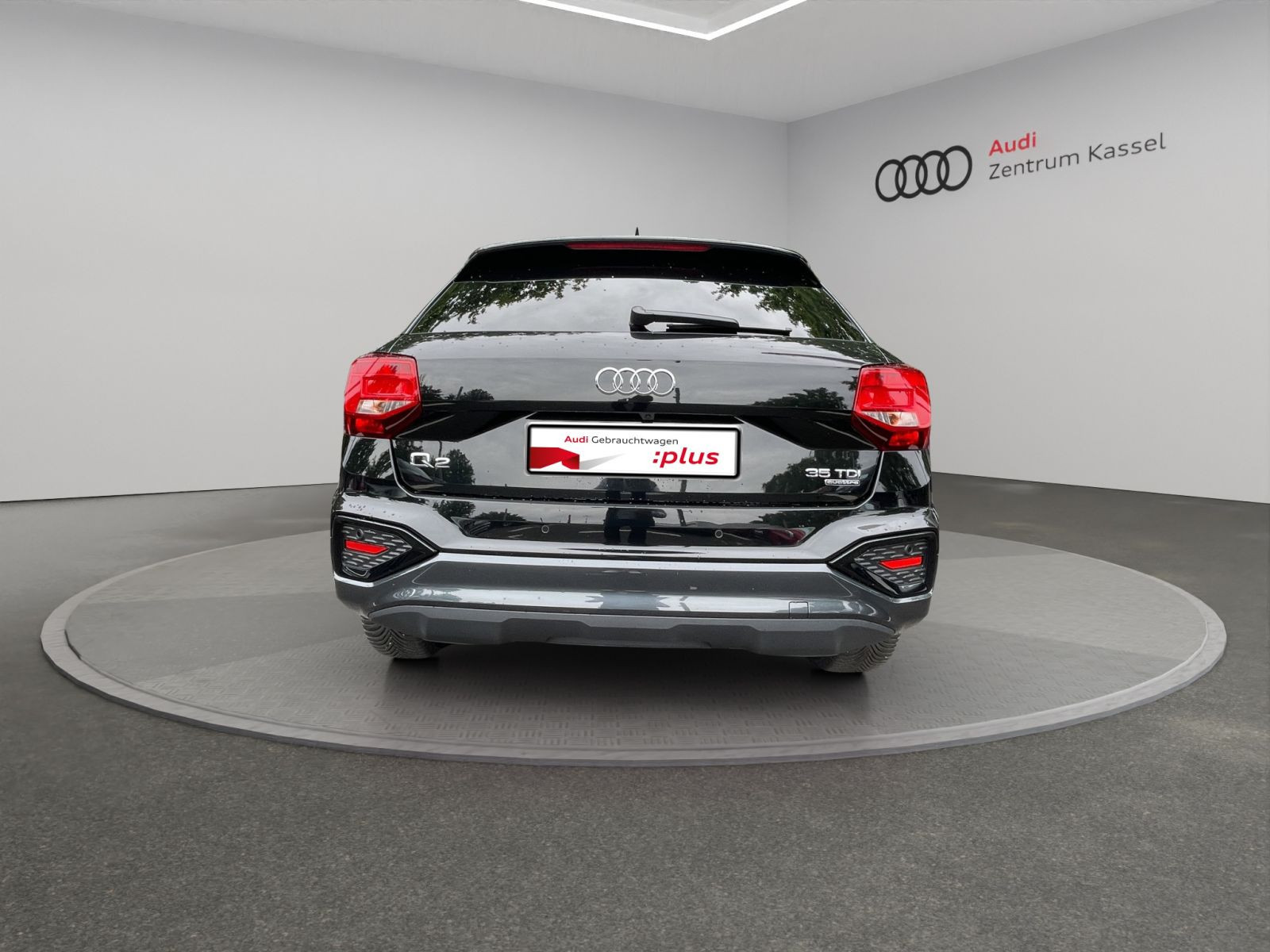 Audi - Q2_6
