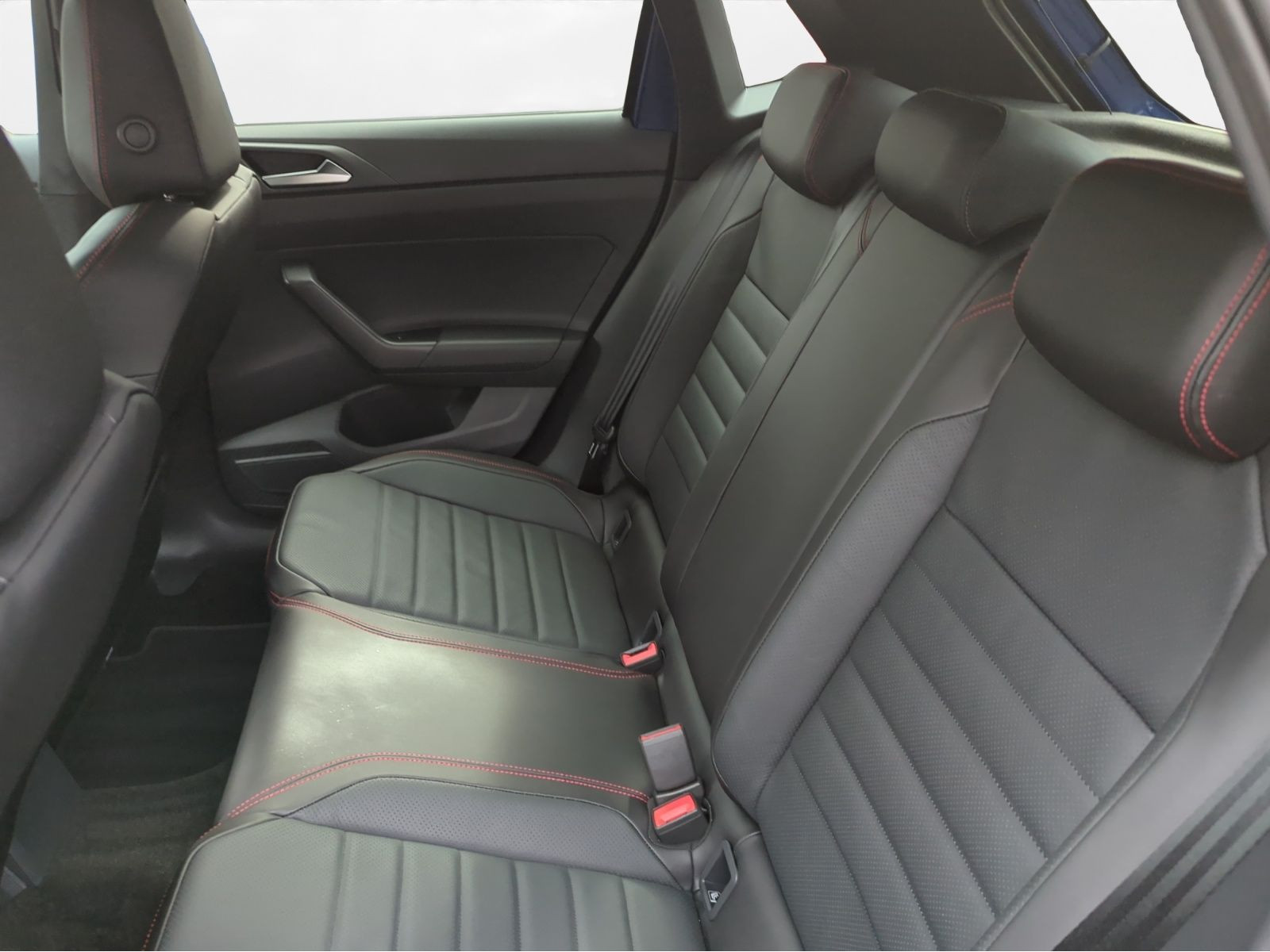 Volkswagen - Polo_5