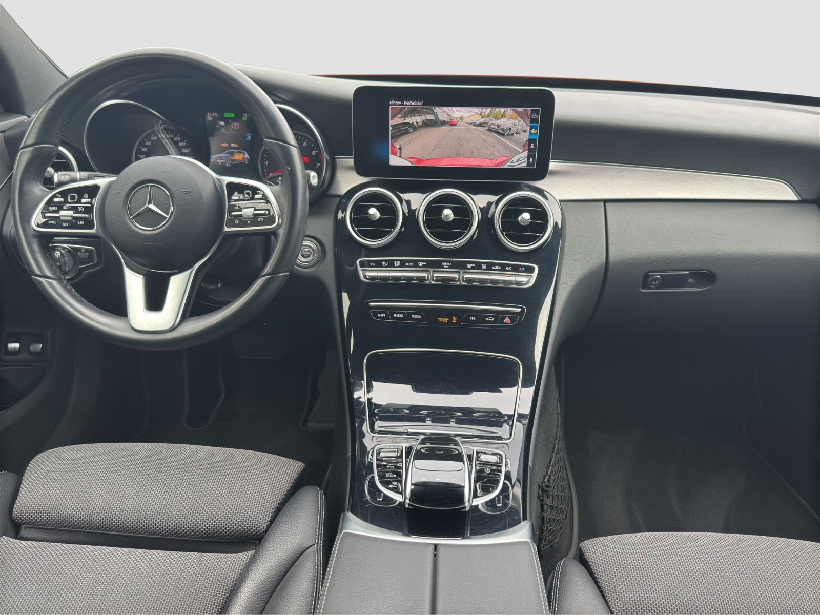 Mercedes-Benz - C 300_11